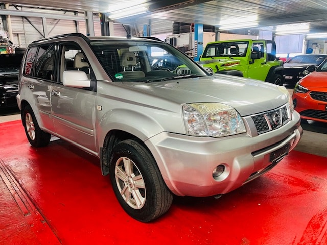 NISSAN X-Trail 2.2 DCI Columbia 4WD-image-6