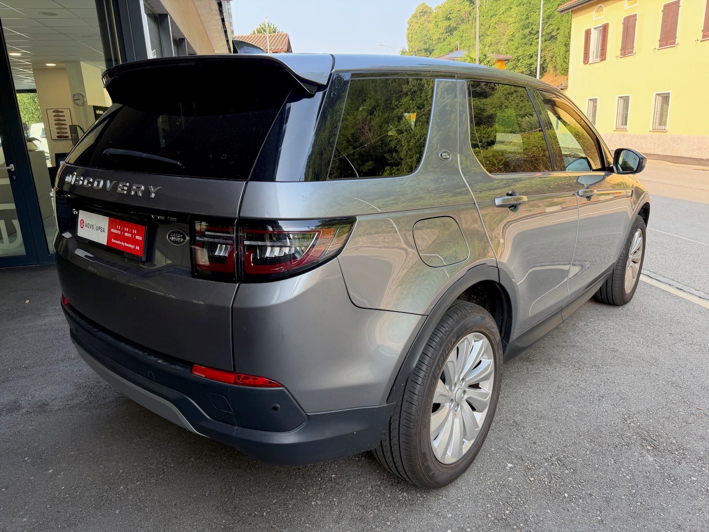 LAND ROVER Discovery Sport R Dyn D180 2.0D TD4 MHEV SE AWD AT9-image-4