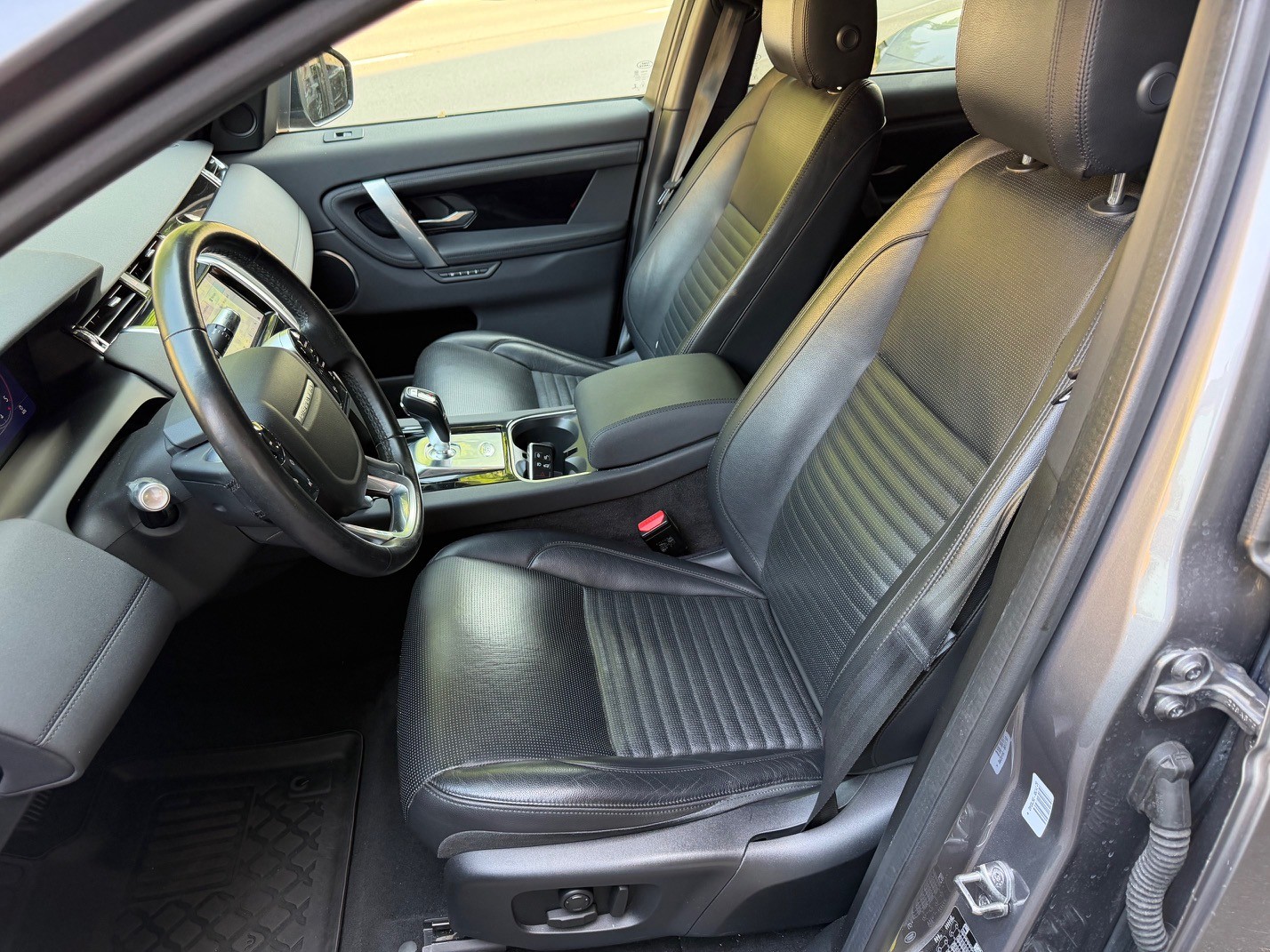 LAND ROVER Discovery Sport R Dyn D180 2.0D TD4 MHEV SE AWD AT9-image-5