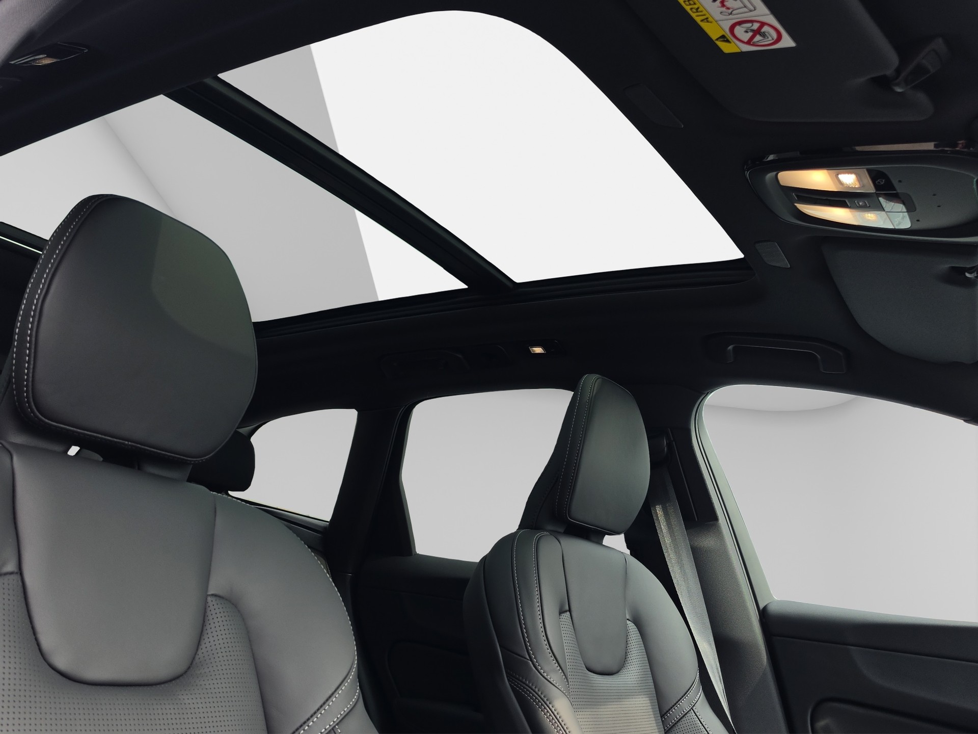 VOLVO XC60 2.0 T6 TE Black Edition eAWD-image-12