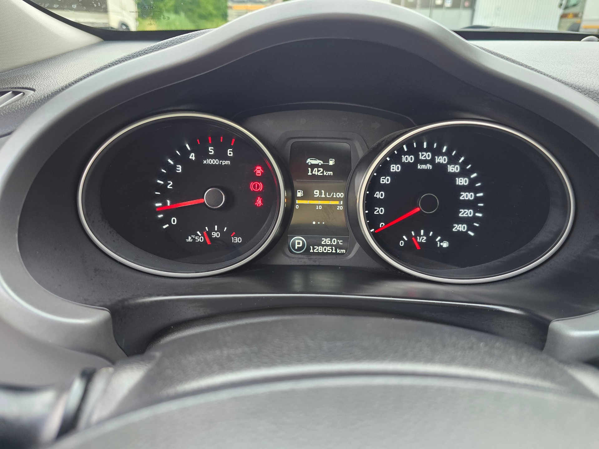 KIA Sportage 2.0 CRDi Style 4WD Automatic-image-19