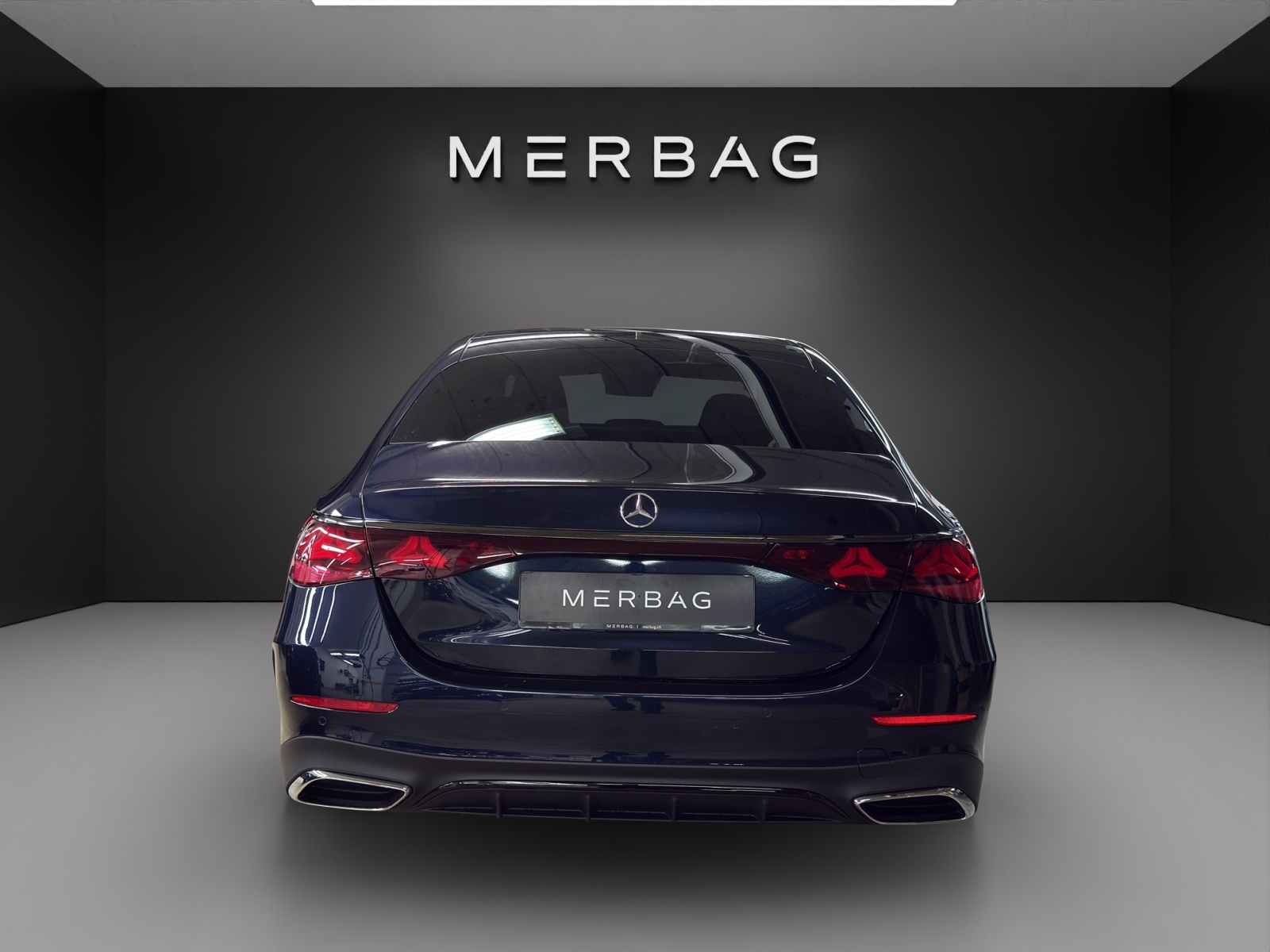 MERCEDES-BENZ E 220 d 4Matic 9G-Tronic-image-3