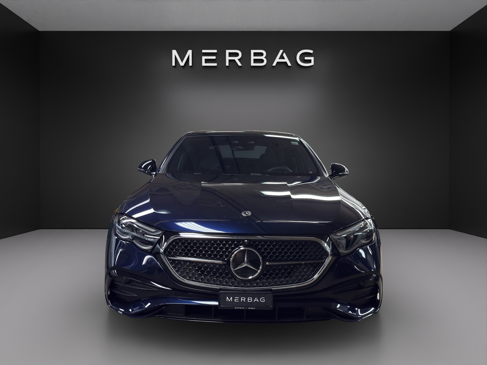 MERCEDES-BENZ E 220 d 4Matic 9G-Tronic-image-6