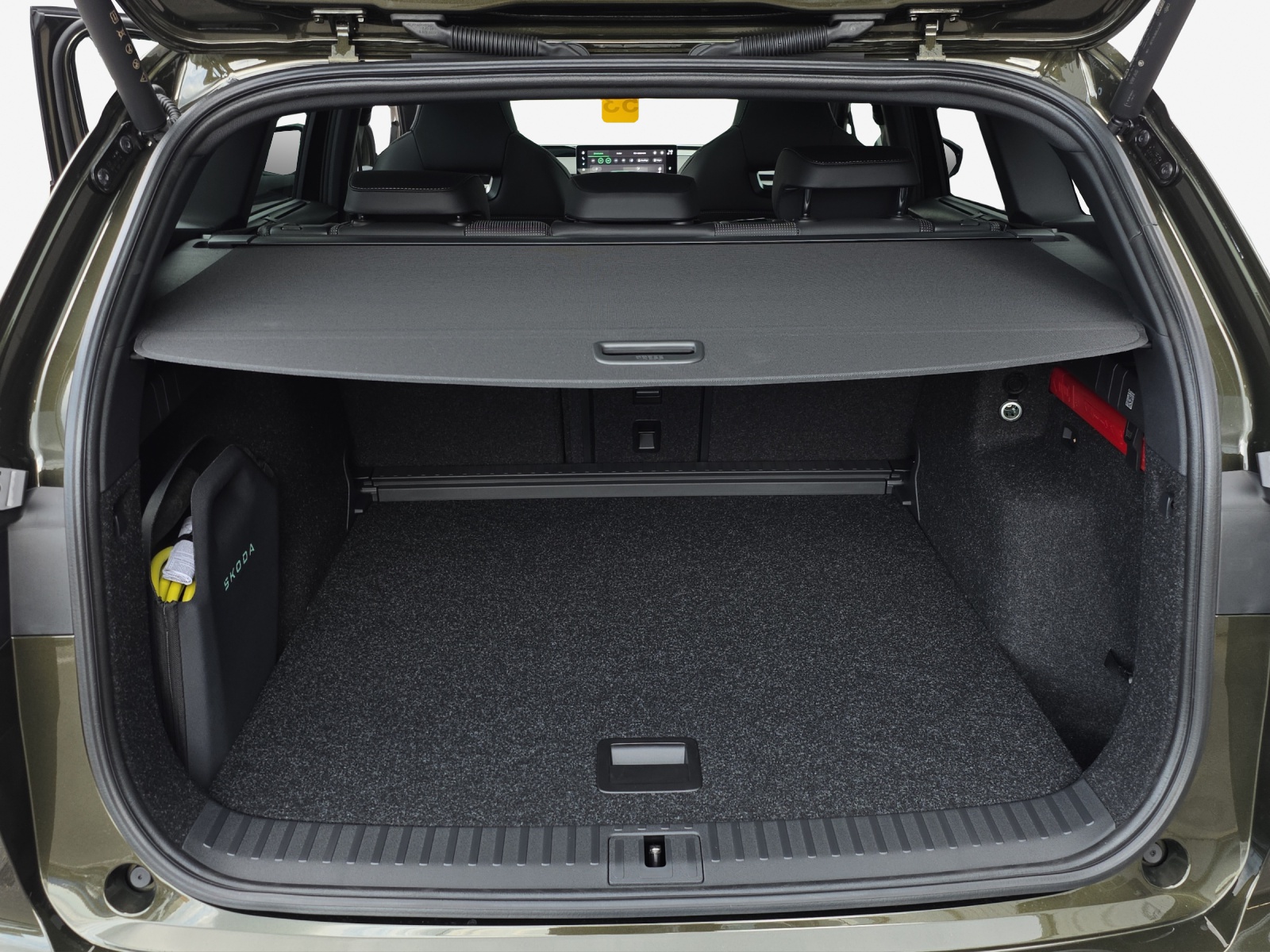 SKODA Enyaq 4x4 RS-image-12