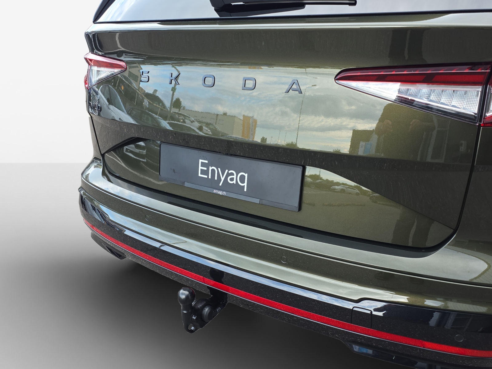 SKODA Enyaq 4x4 RS-image-14