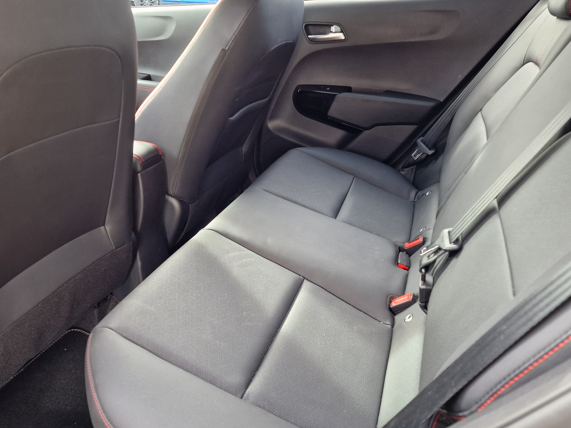 KIA Picanto 1.0 T-GDi X-Line-image-5