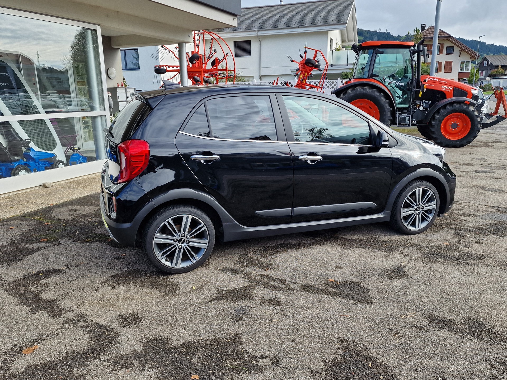 KIA Picanto 1.0 T-GDi X-Line-image-1