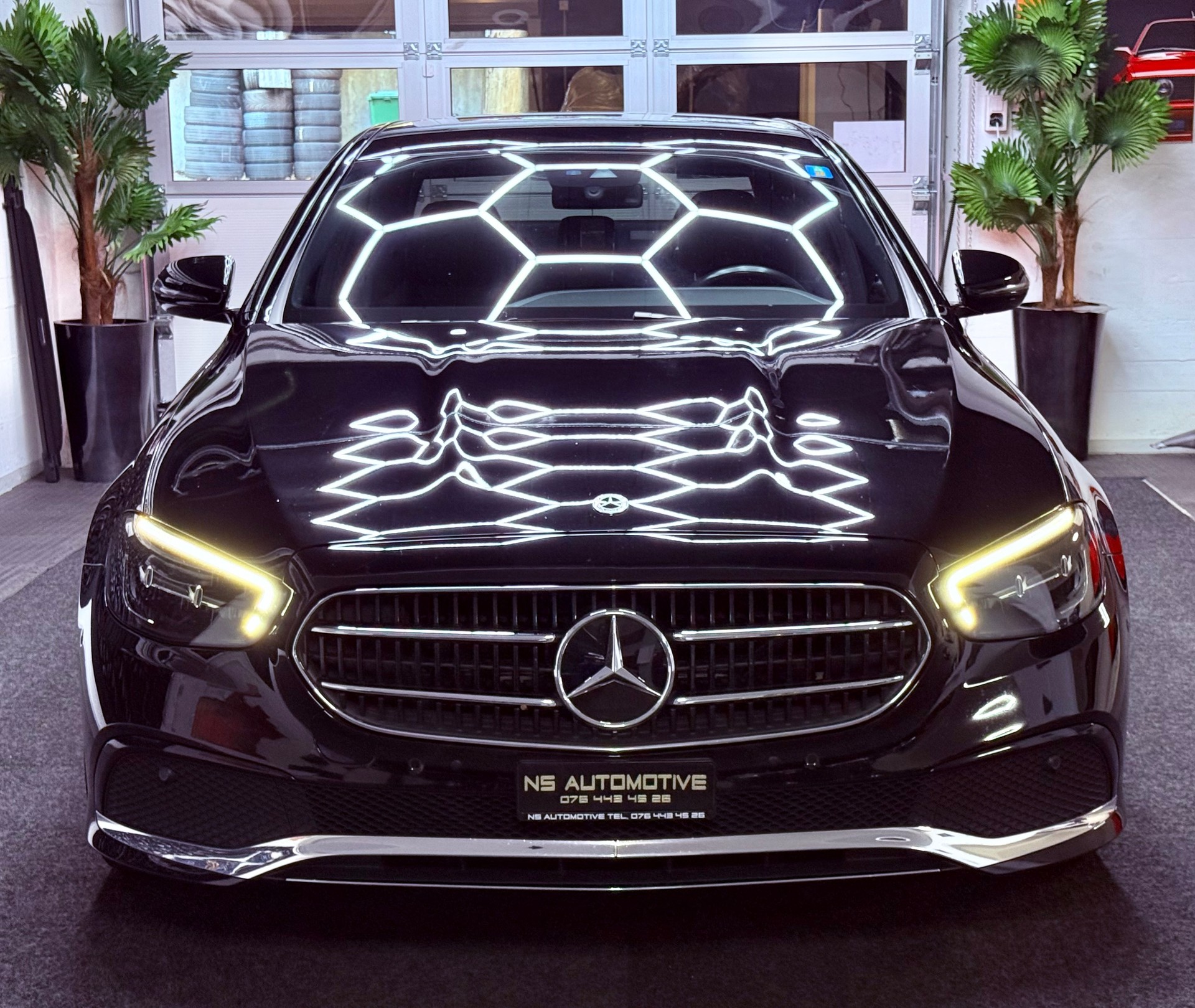 MERCEDES-BENZ E 220 d Avantgarde 9G-Tronic-image-1