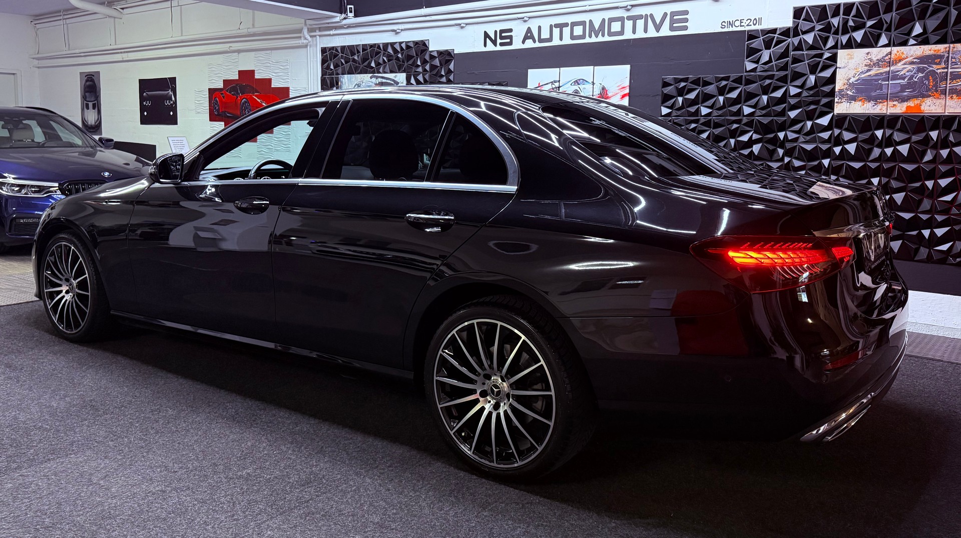 MERCEDES-BENZ E 220 d Avantgarde 9G-Tronic-image-5