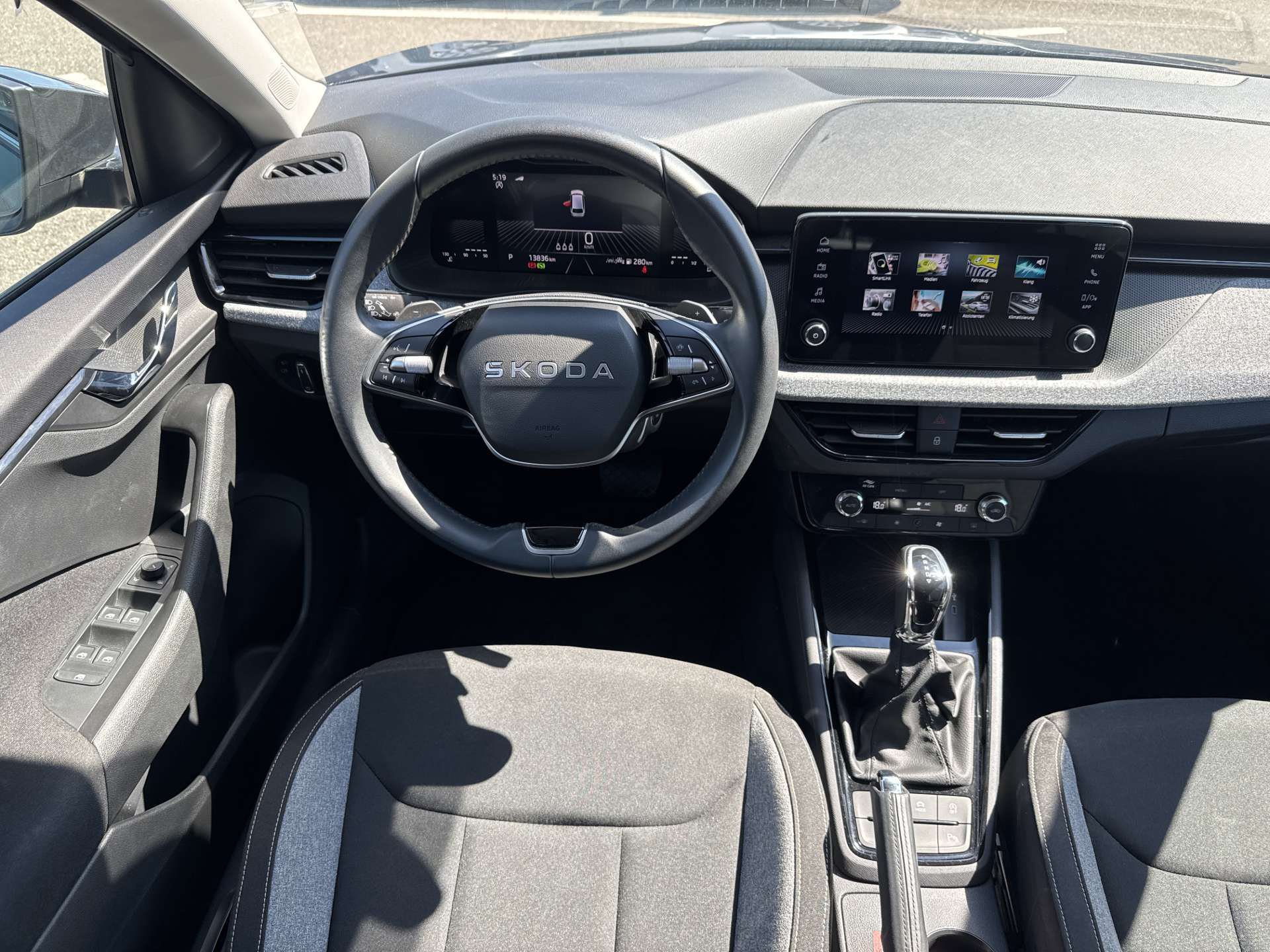 SKODA Scala 1.0 TSi Selection DSG-Automat-image-4