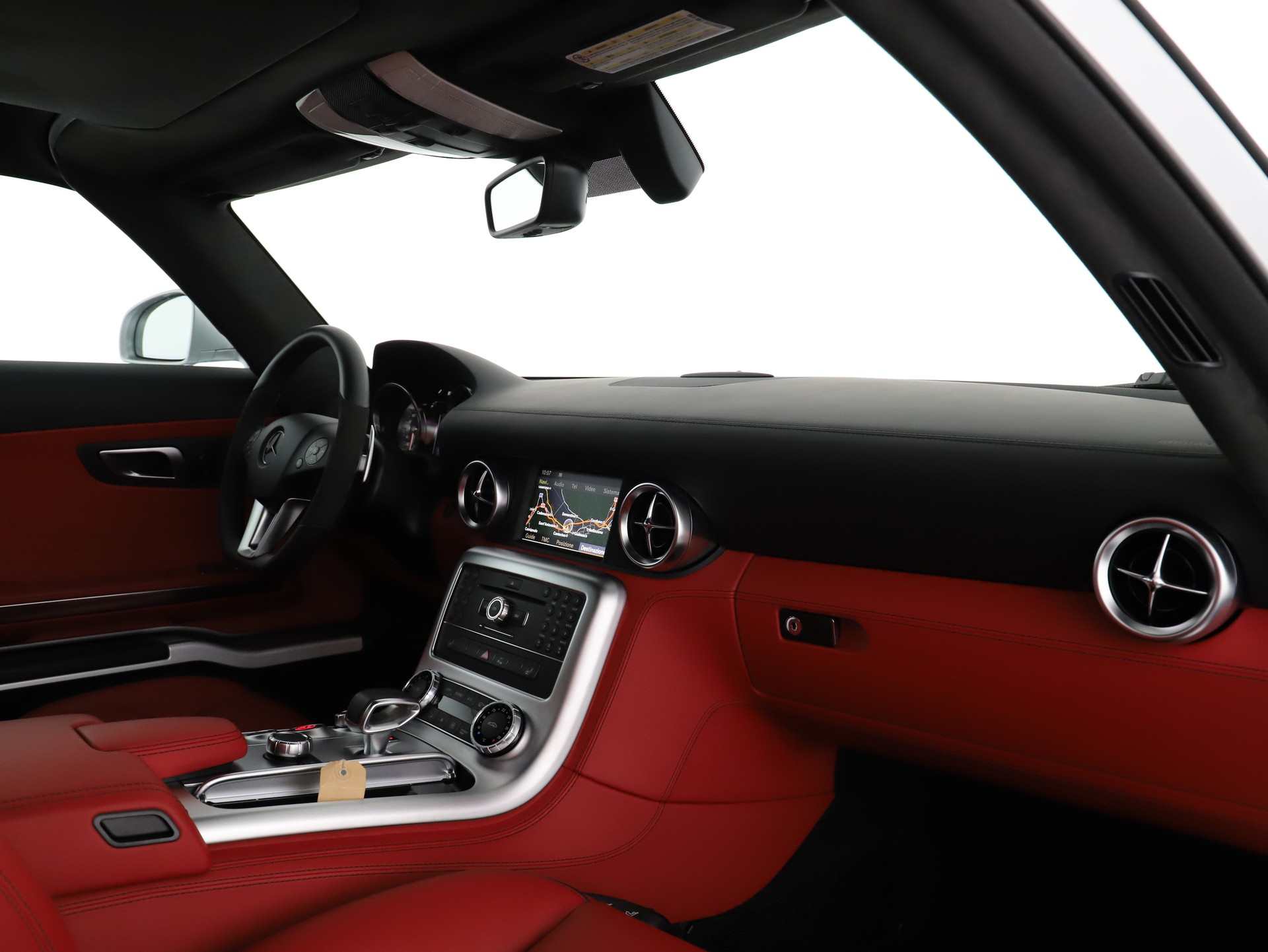 MERCEDES-BENZ SLS 63 AMG Speedshift-image-10