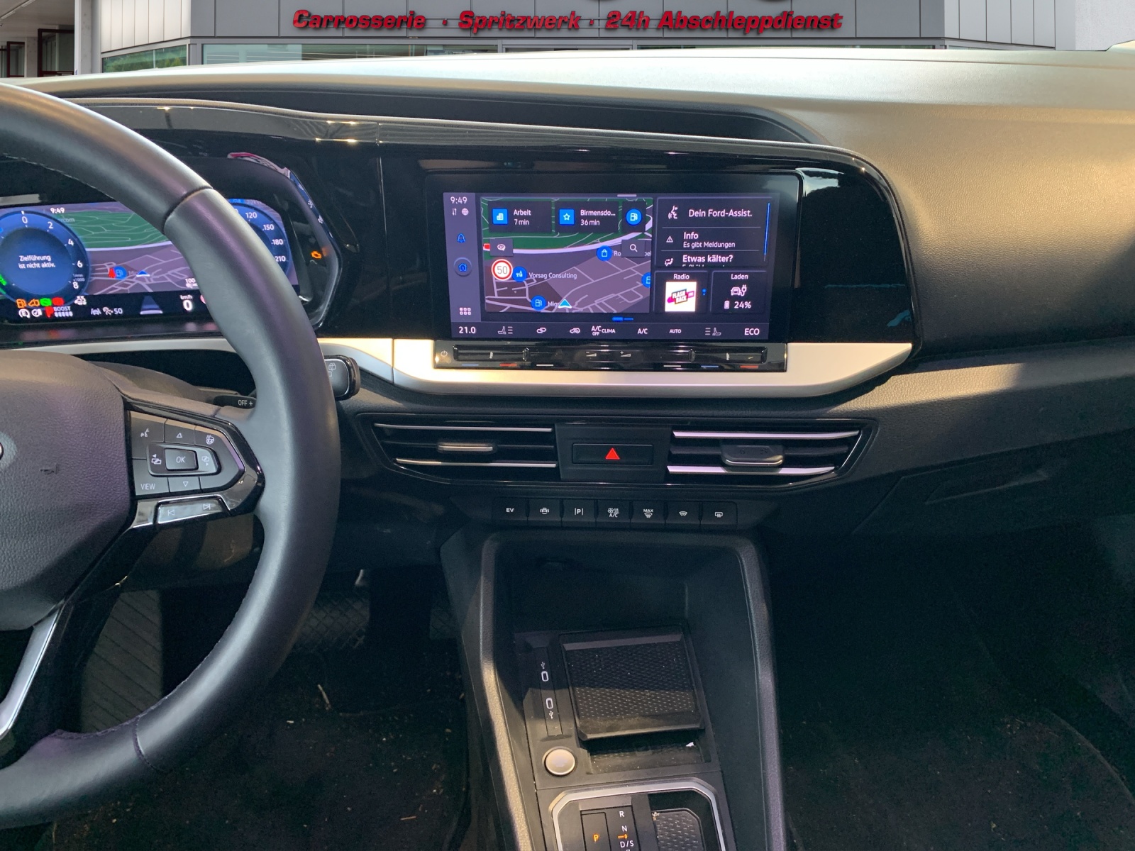 FORD Tourneo Connect 1.5 EcoBoost 150 Active PHEV-image-9