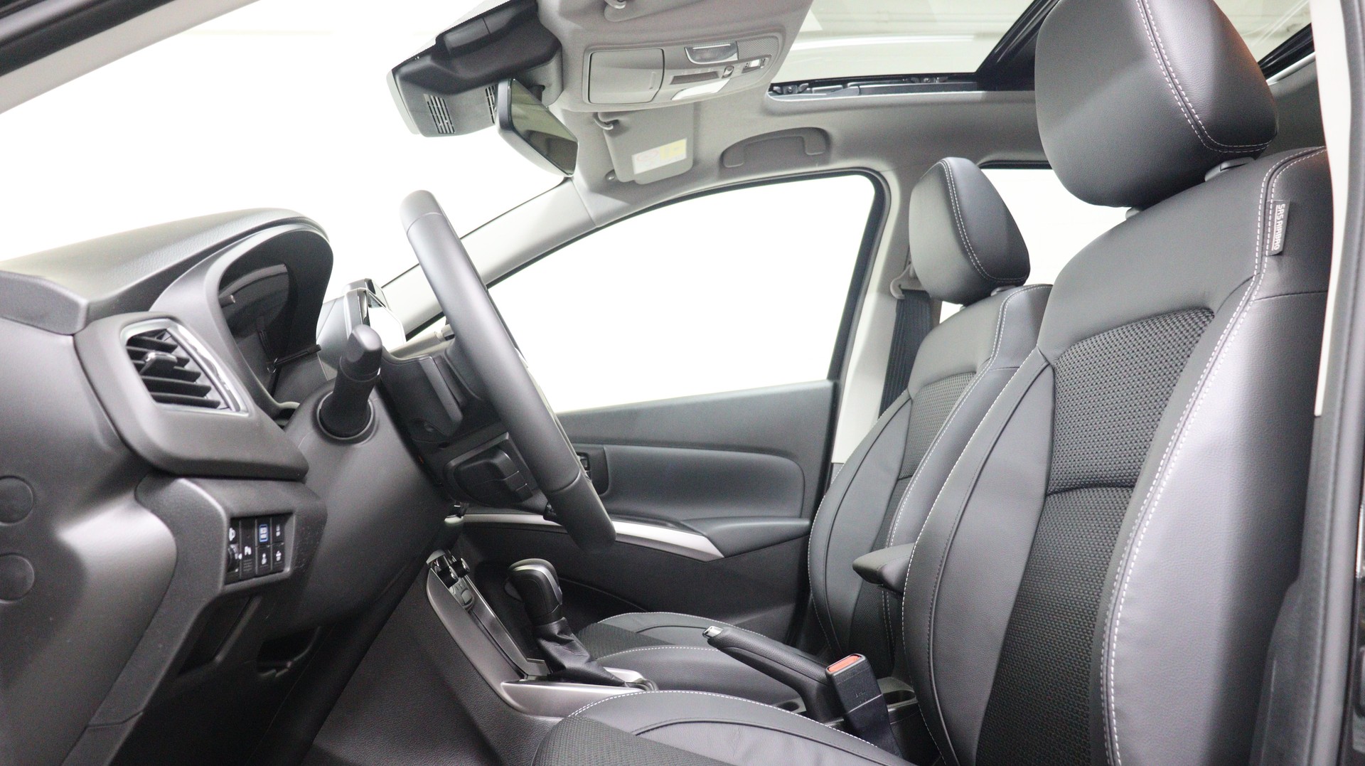 SUZUKI S-Cross 1.5 Compact Top Hybrid 4x4-image-2