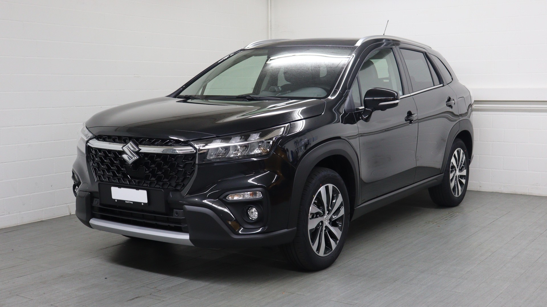 SUZUKI S-Cross 1.5 Compact Top Hybrid 4x4-image-1