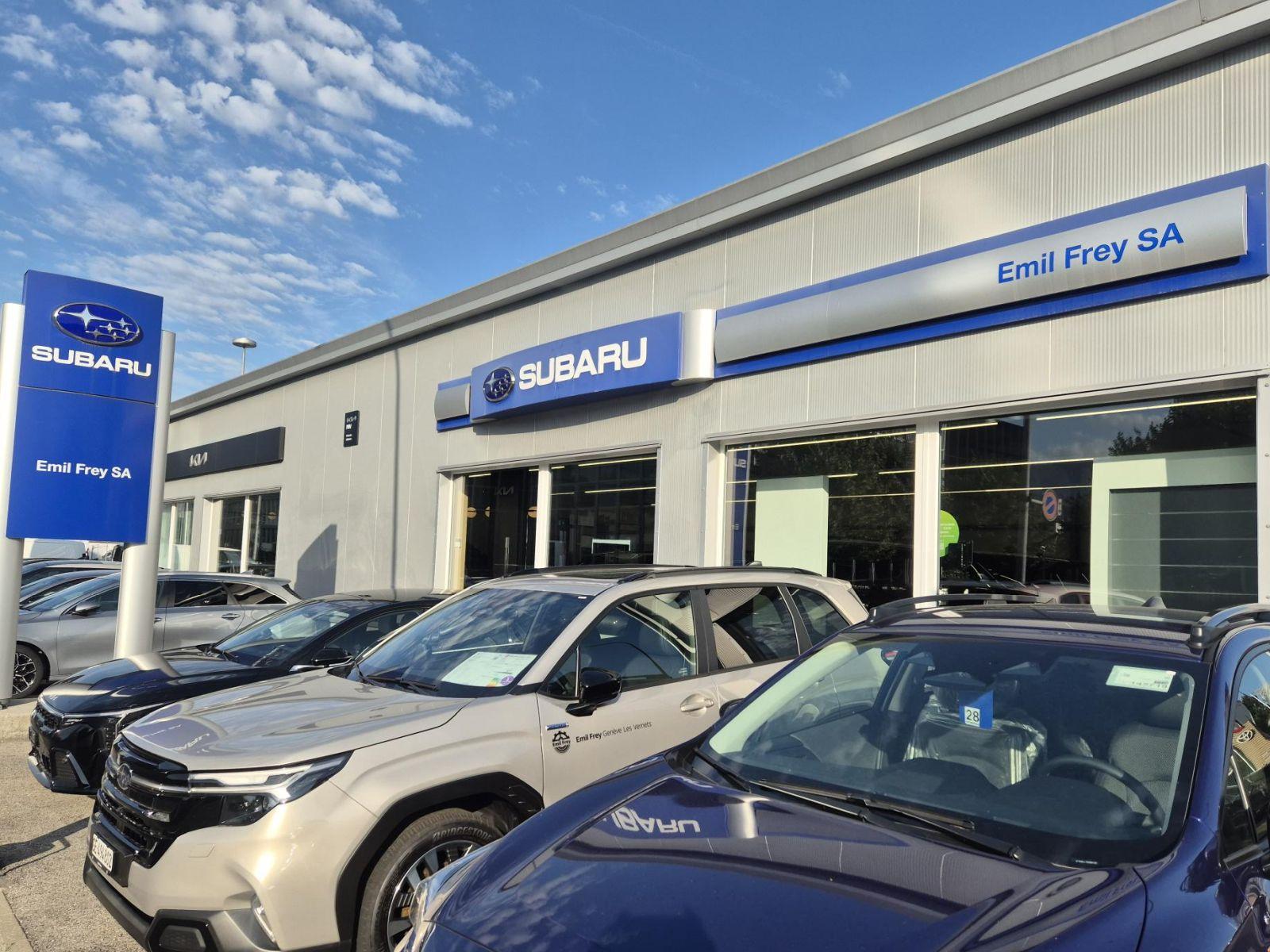 SUBARU Crosstrek 2.0i e-Boxer Luxury-image-15