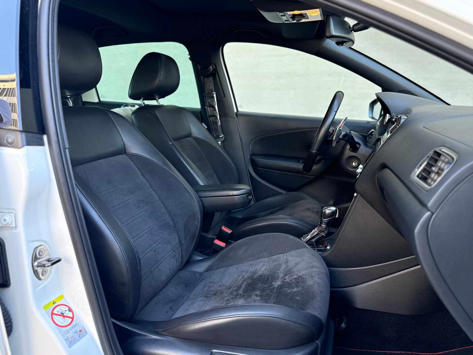 VW Polo 1.4 TSI GTI DSG-image-13