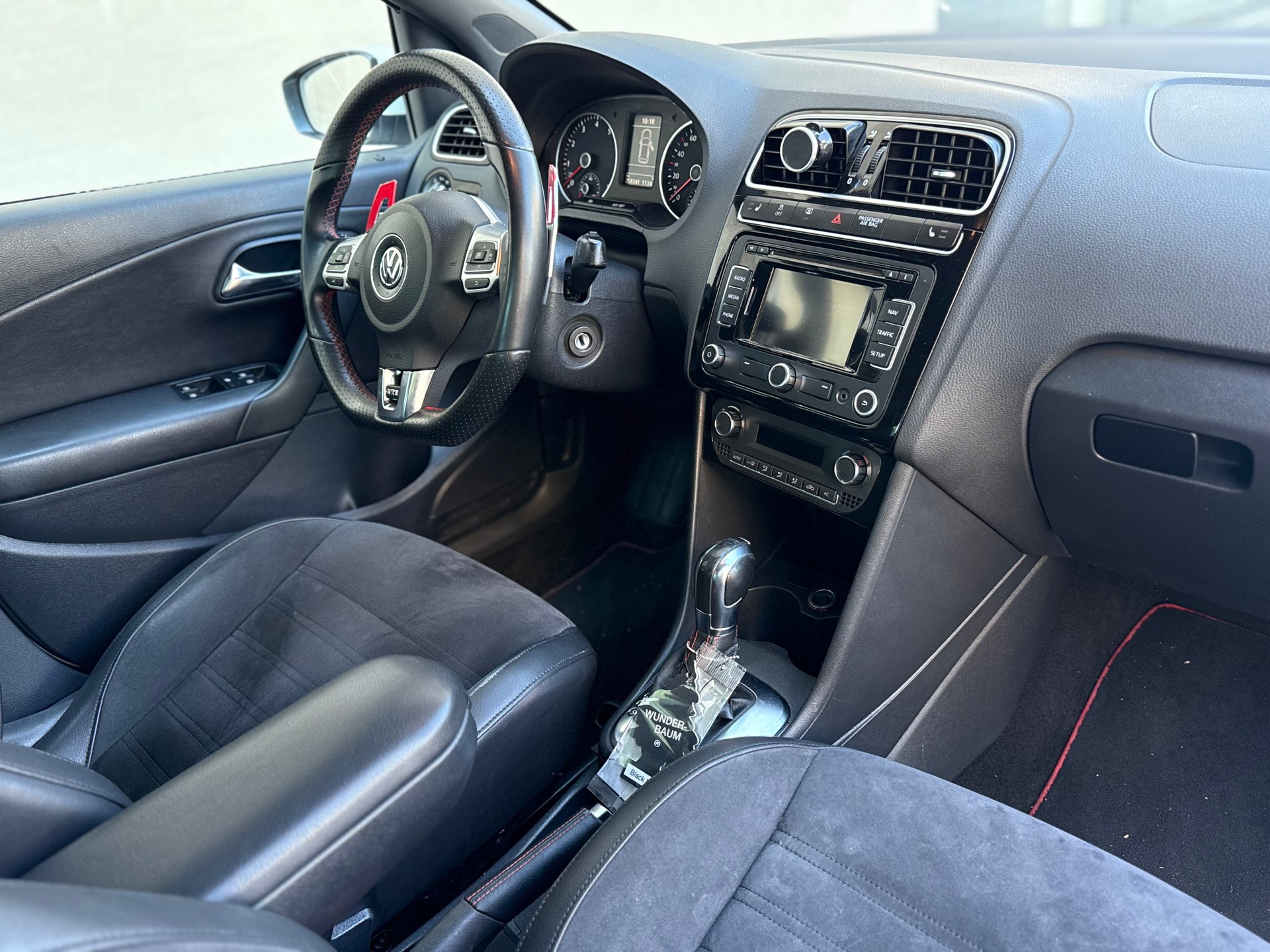 VW Polo 1.4 TSI GTI DSG-image-12