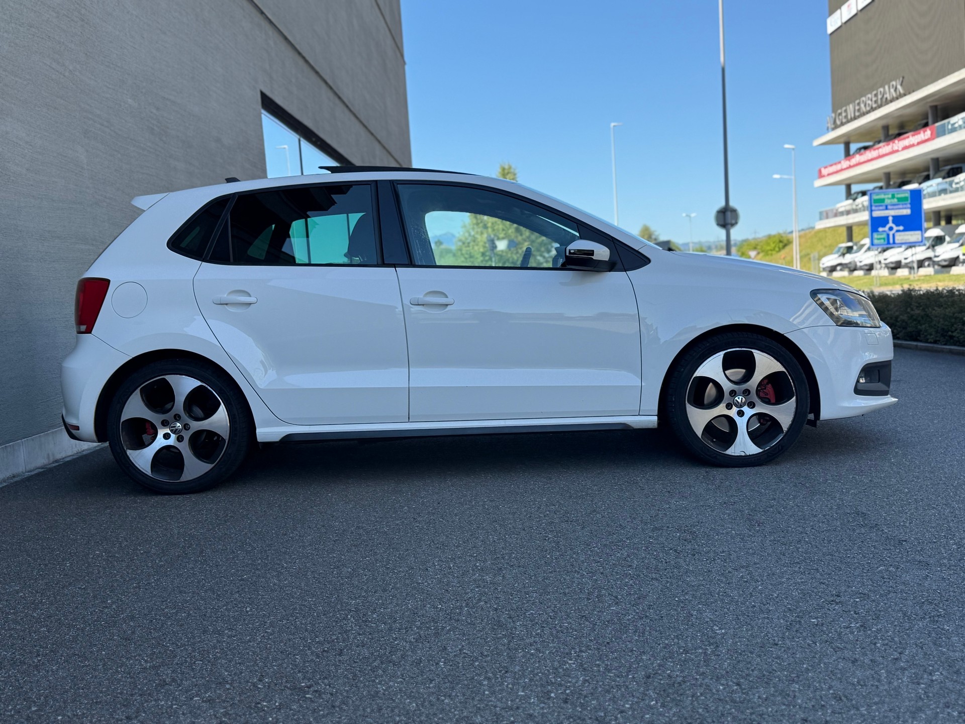 VW Polo 1.4 TSI GTI DSG-image-2