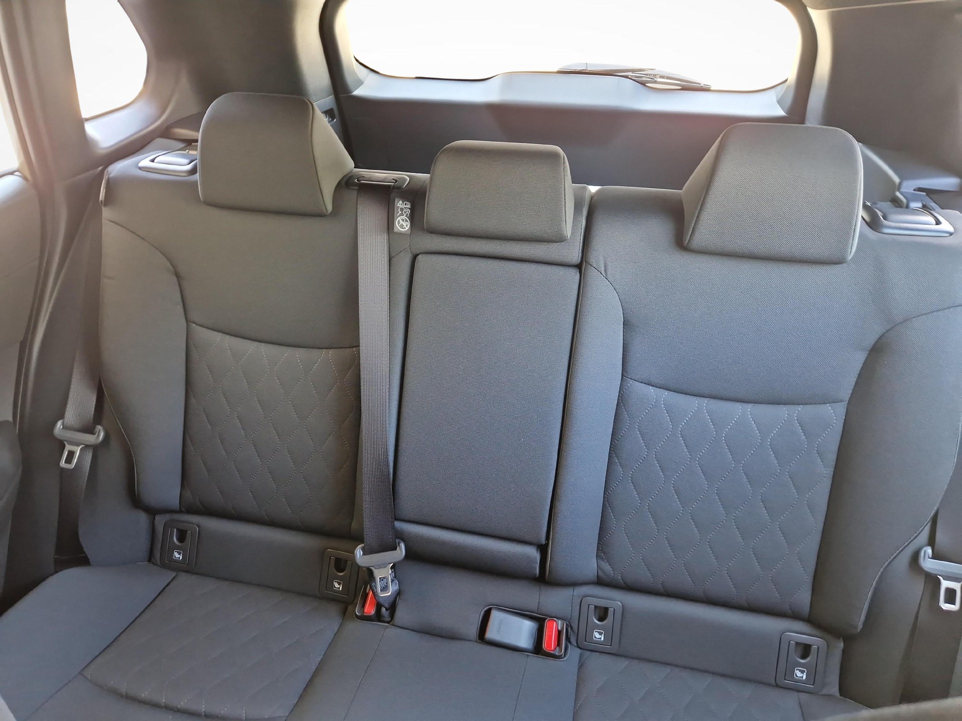 TOYOTA Corolla Cross 2.0 HSD Comfort-image-10
