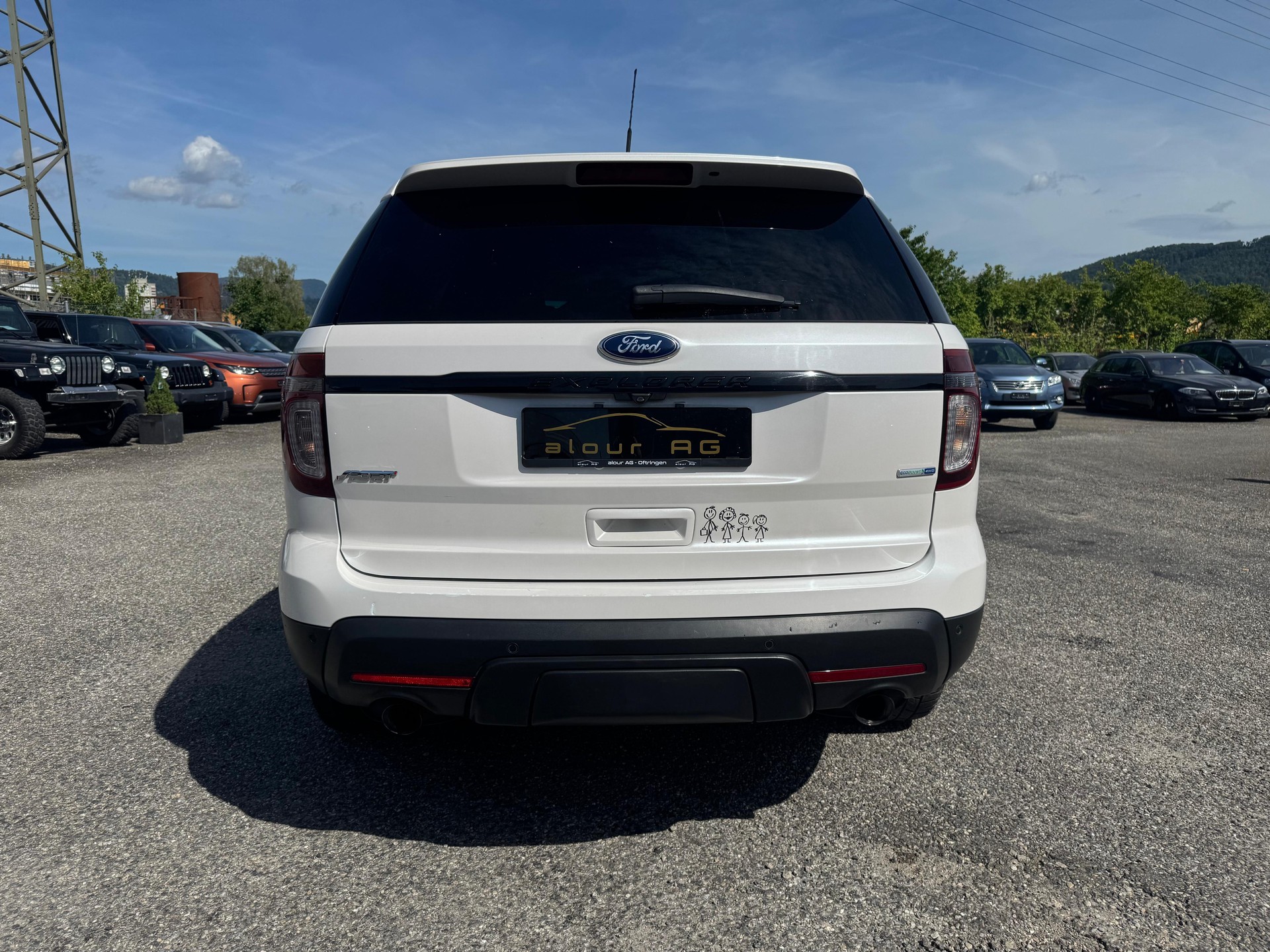 FORD EXPLORER-image-3