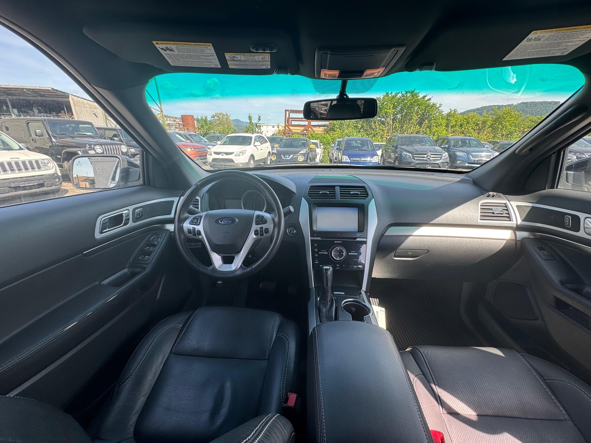 FORD EXPLORER-image-11