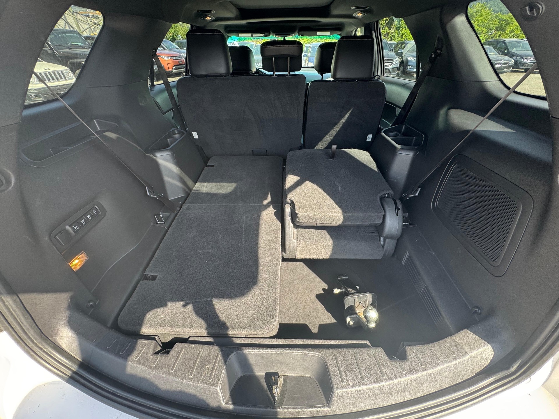 FORD EXPLORER-image-12