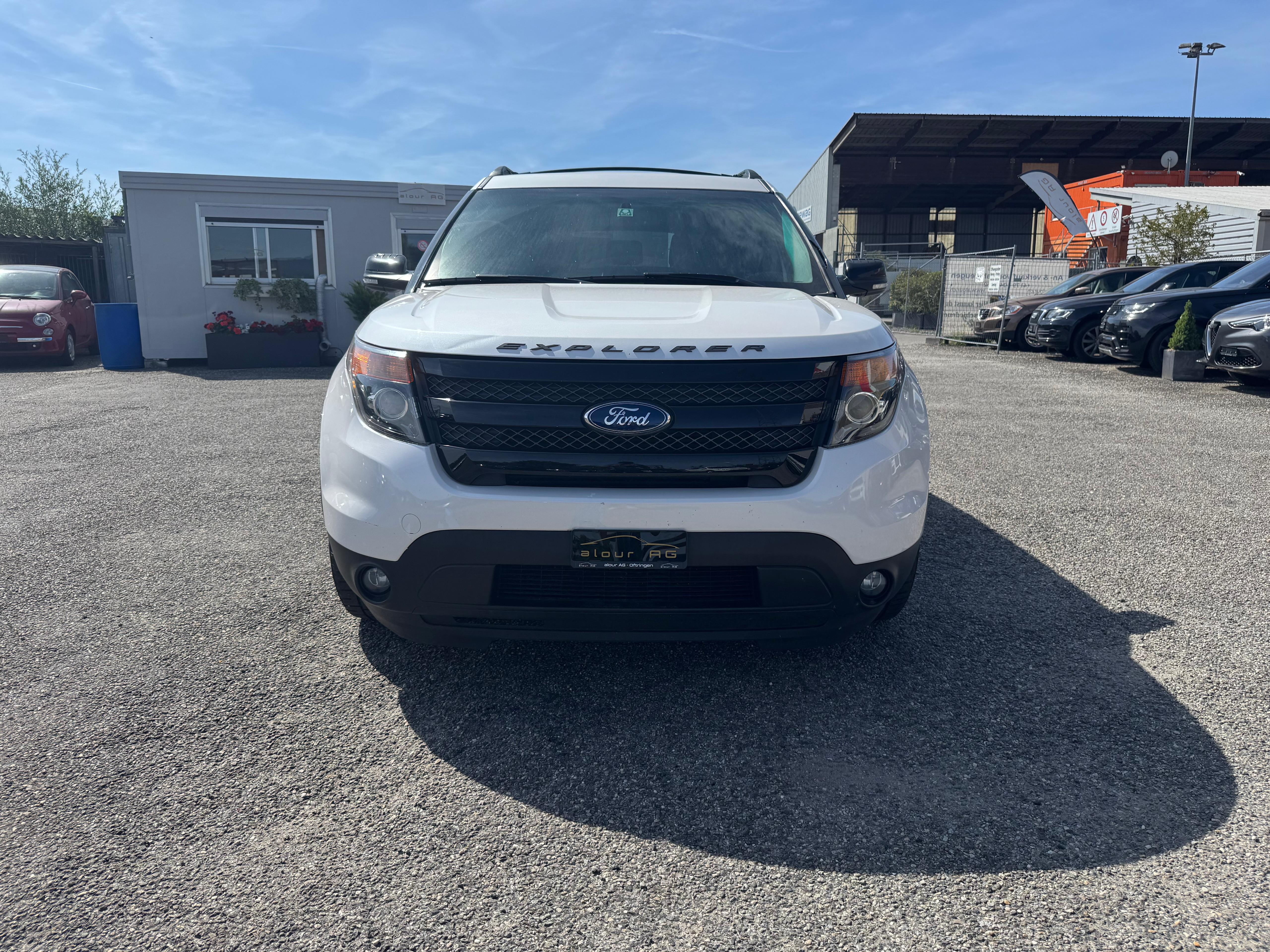 Car photo