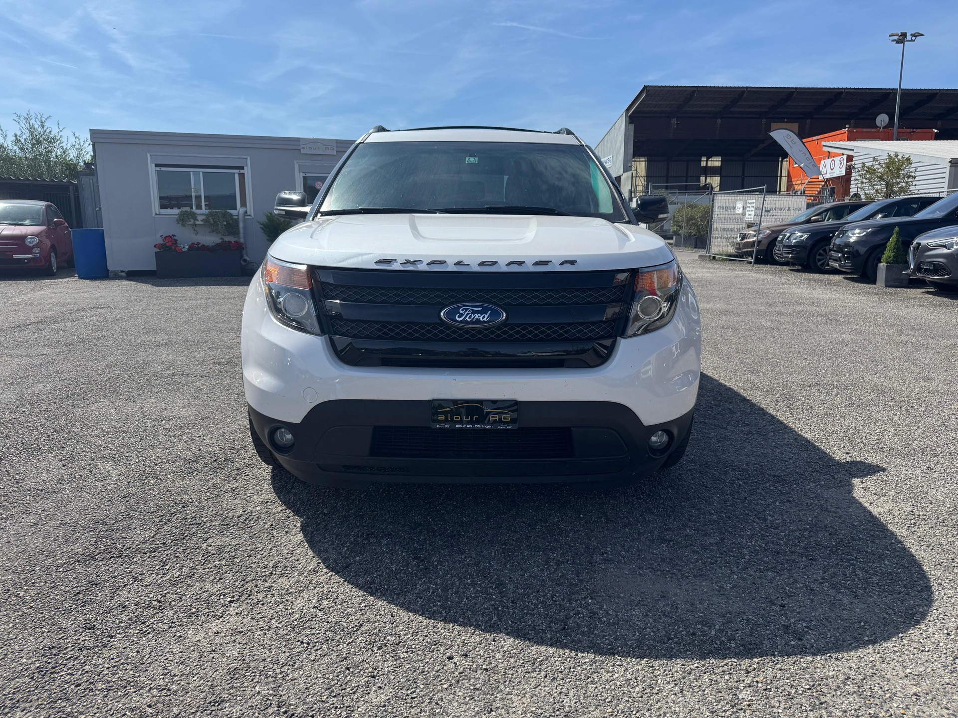 FORD EXPLORER-image-0