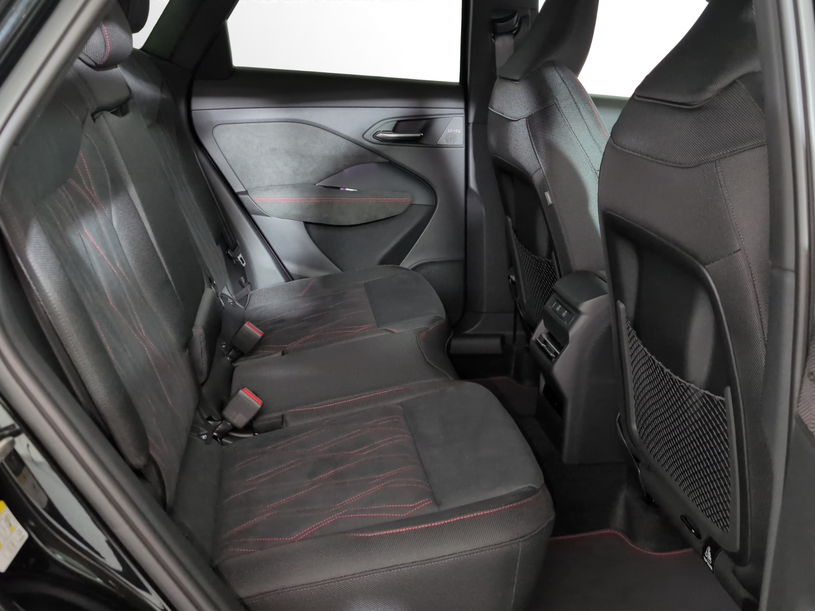 AUDI Q3 Sportback TFSI quattro 150 kW S tronic-image-8