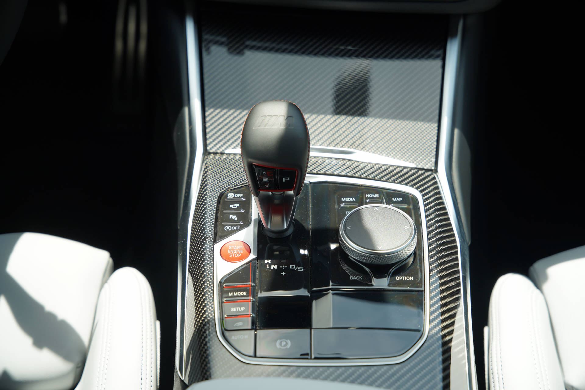 BMW M3 Touring xDrive Competition M LCI Maledivenblau-image-12