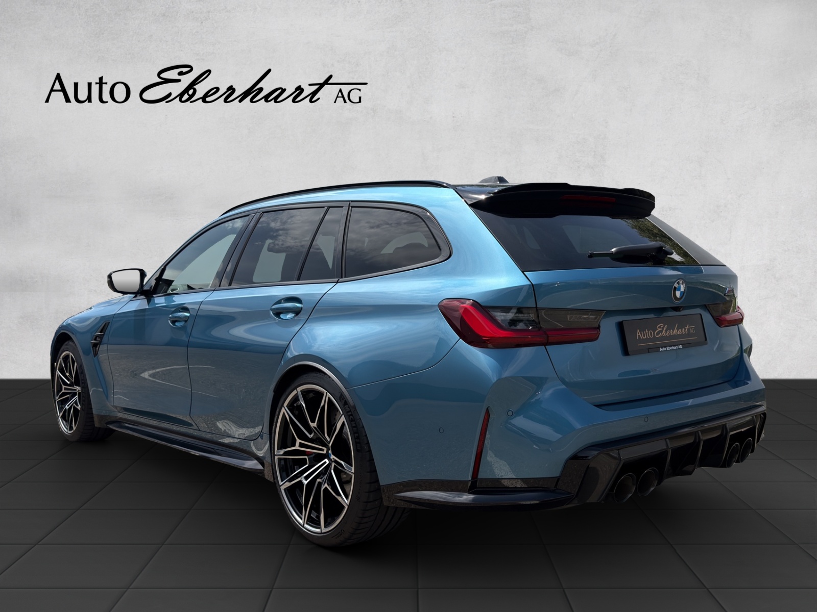 BMW M3 Touring xDrive Competition M LCI Maledivenblau-image-1