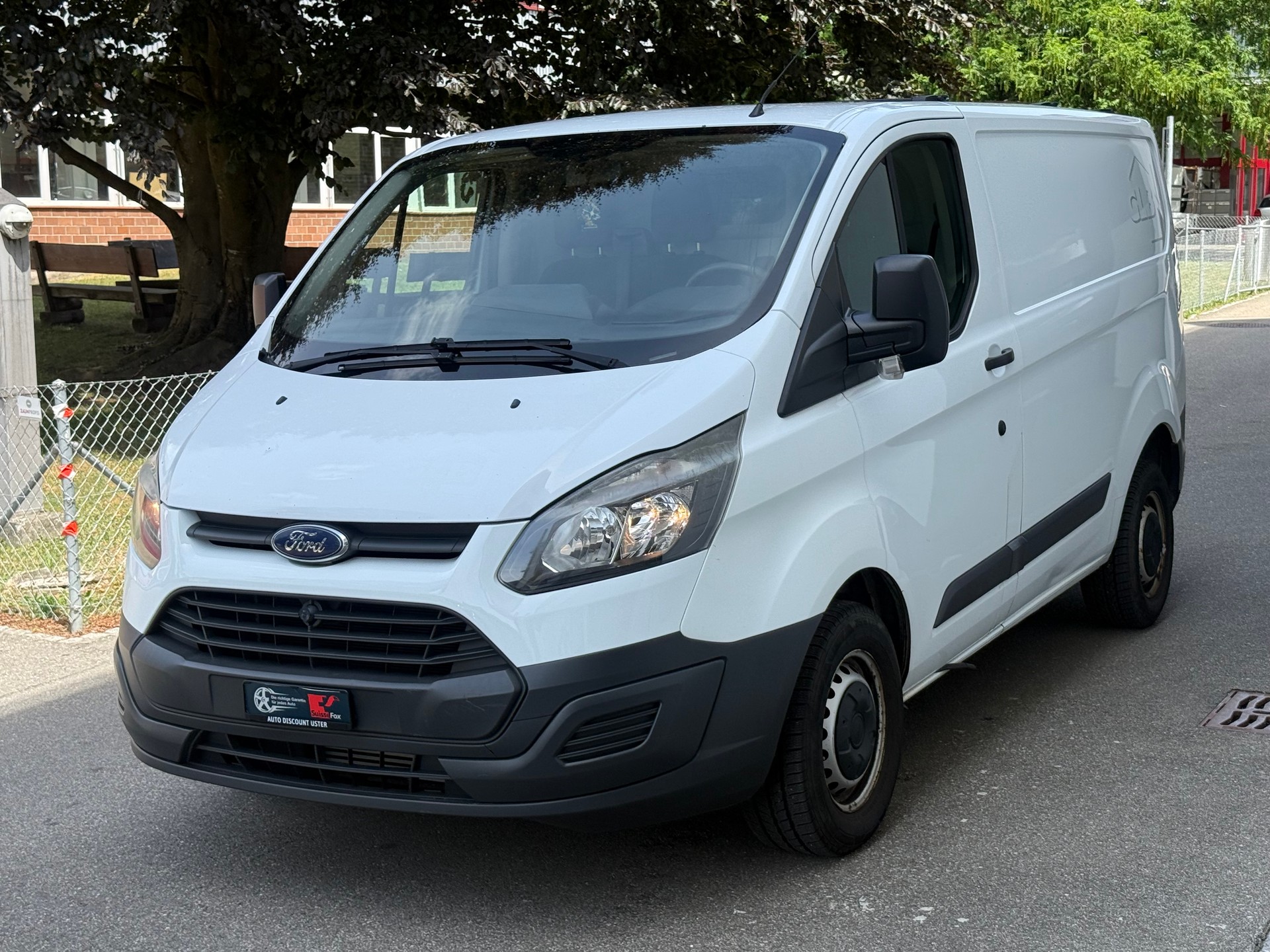 FORD Transit Custom Van 310 L1H1 Level 3-image-1