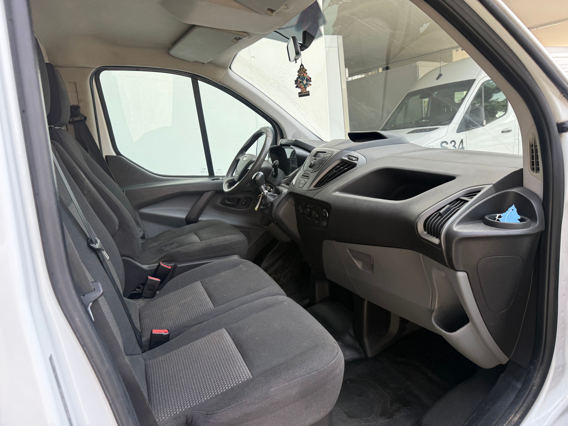 FORD Transit Custom Van 310 L1H1 Level 3-image-7