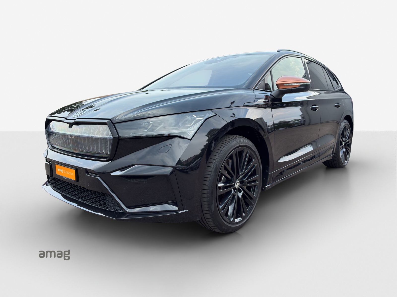 SKODA Enyaq iV 80x Founders Edition