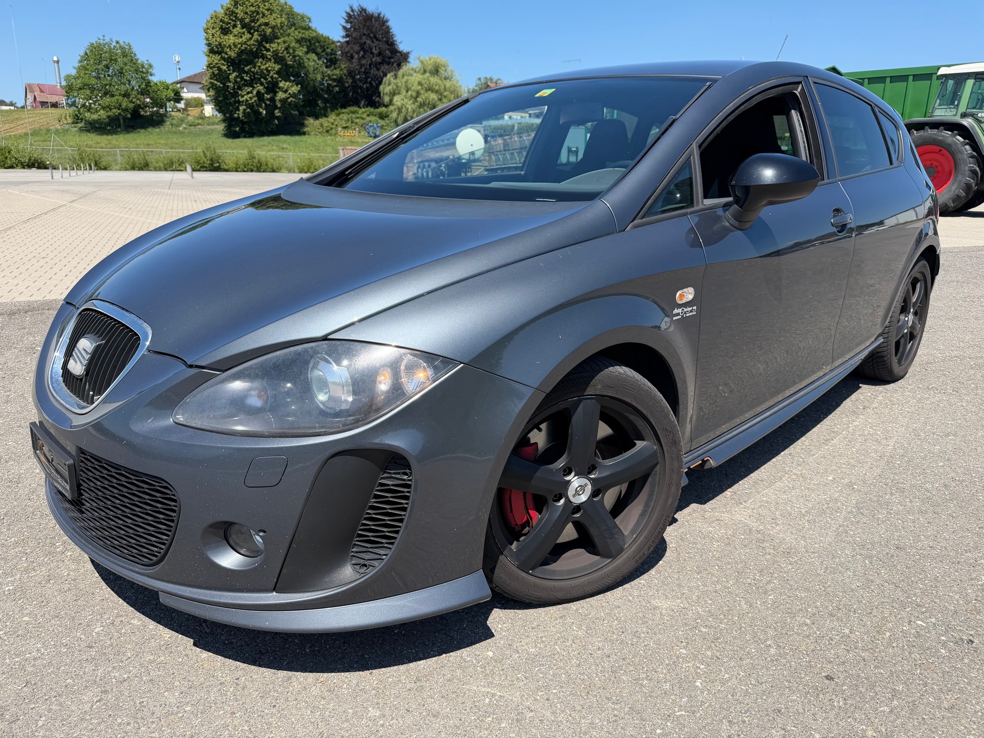 SEAT Leon 2.0 TSI Cupra R-image-0