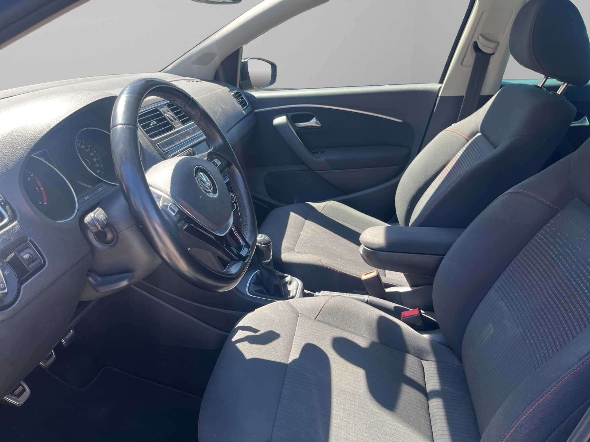 VW Polo 1.2 TSI BMT Sound-image-8