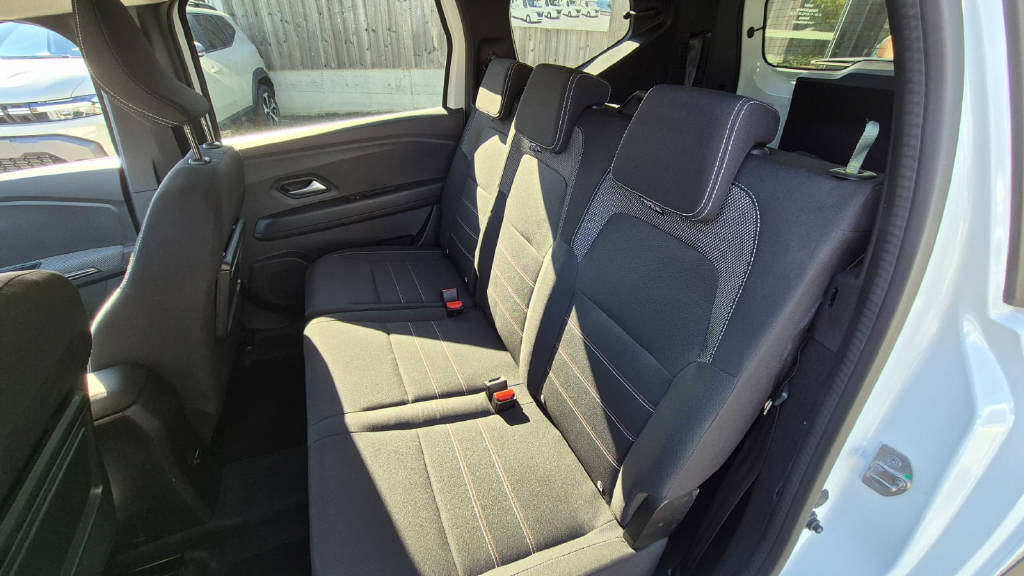 DACIA Jogger 1.0 TCe Extreme 7P-image-5