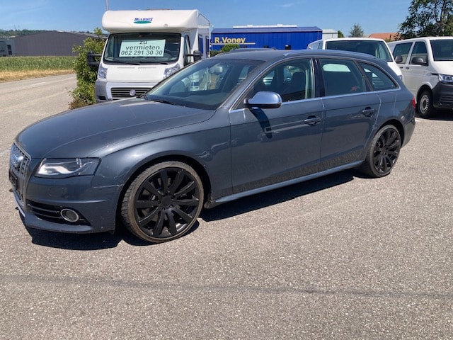 AUDI S4 Avant 3.0 TFSI quattro S-tronic-image-0