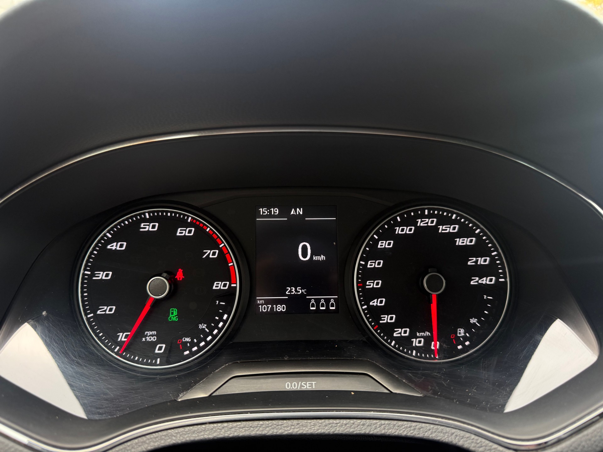SEAT Ibiza 1.0 TGI CNG FR-image-8