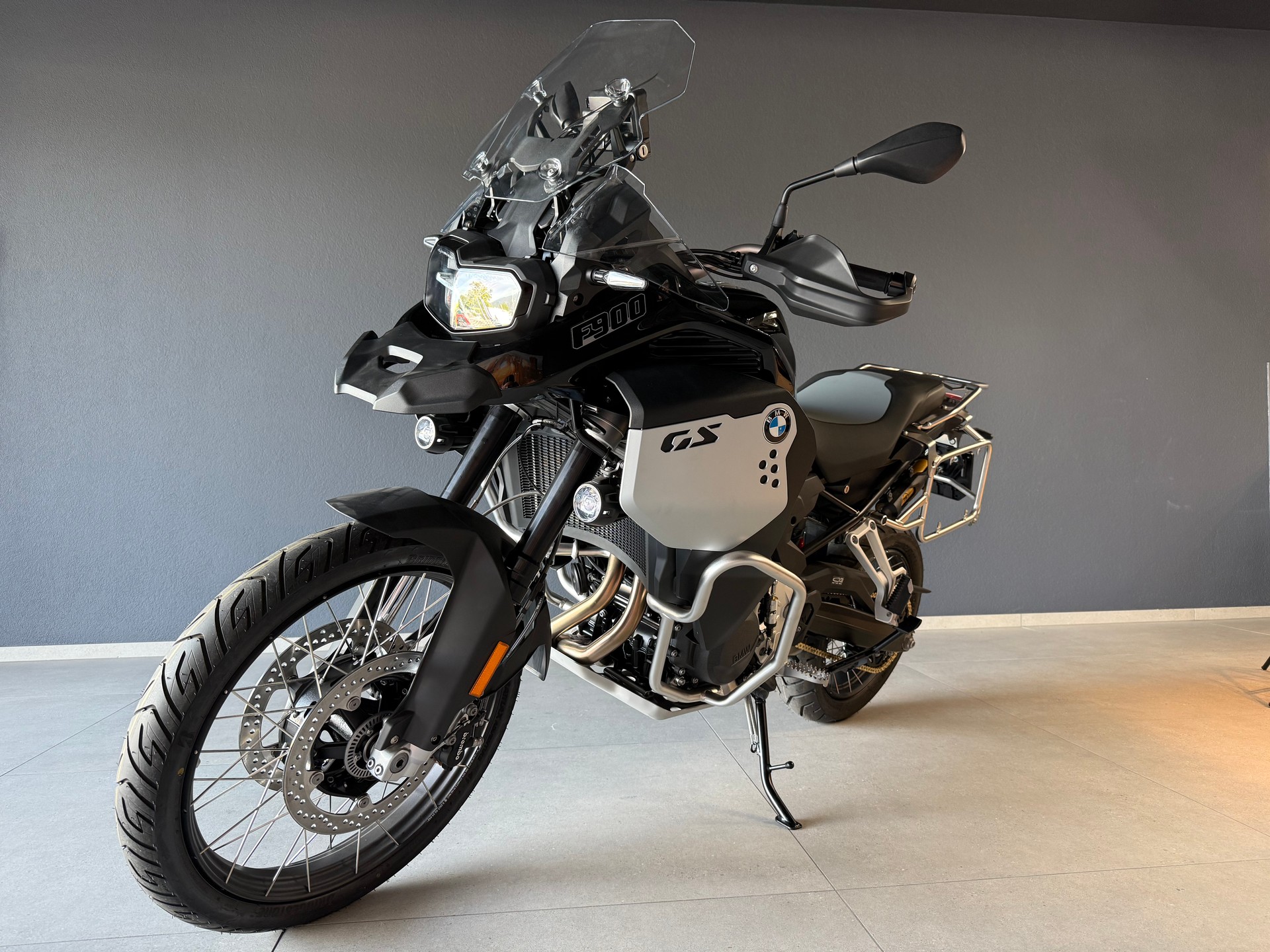 BMW F 900 GS Adventure-image-8