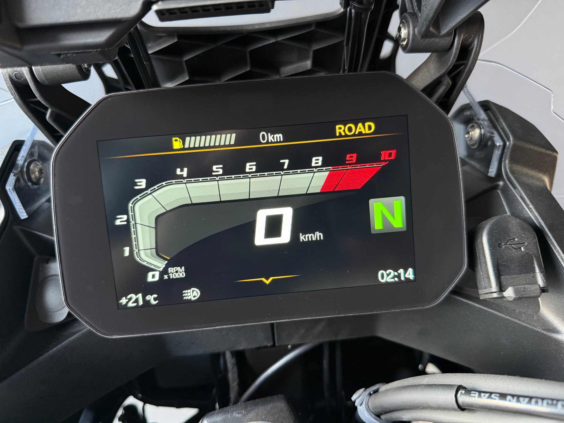 BMW F 900 GS Adventure-image-14