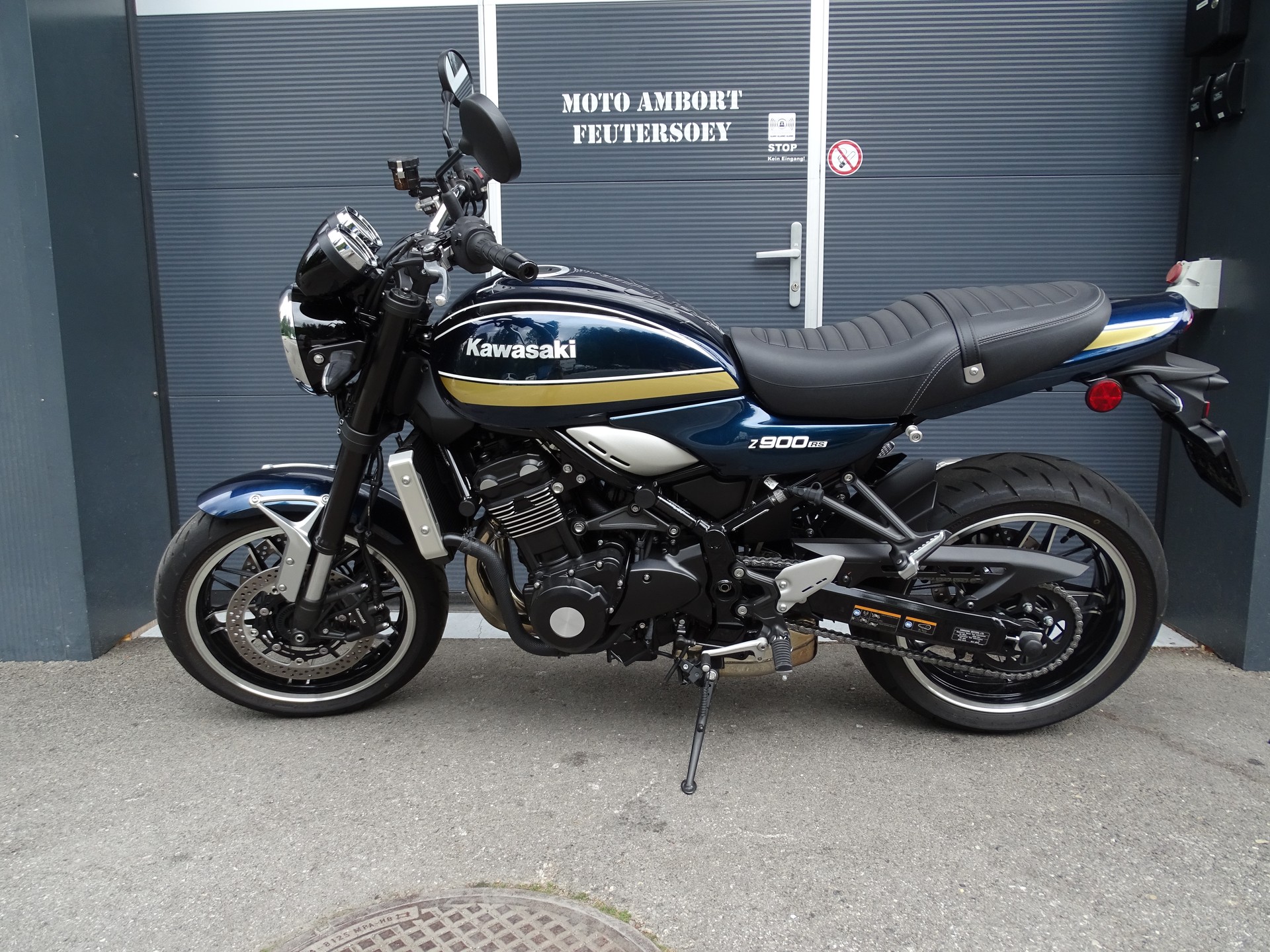 KAWASAKI Z 900 RS SE-image-4