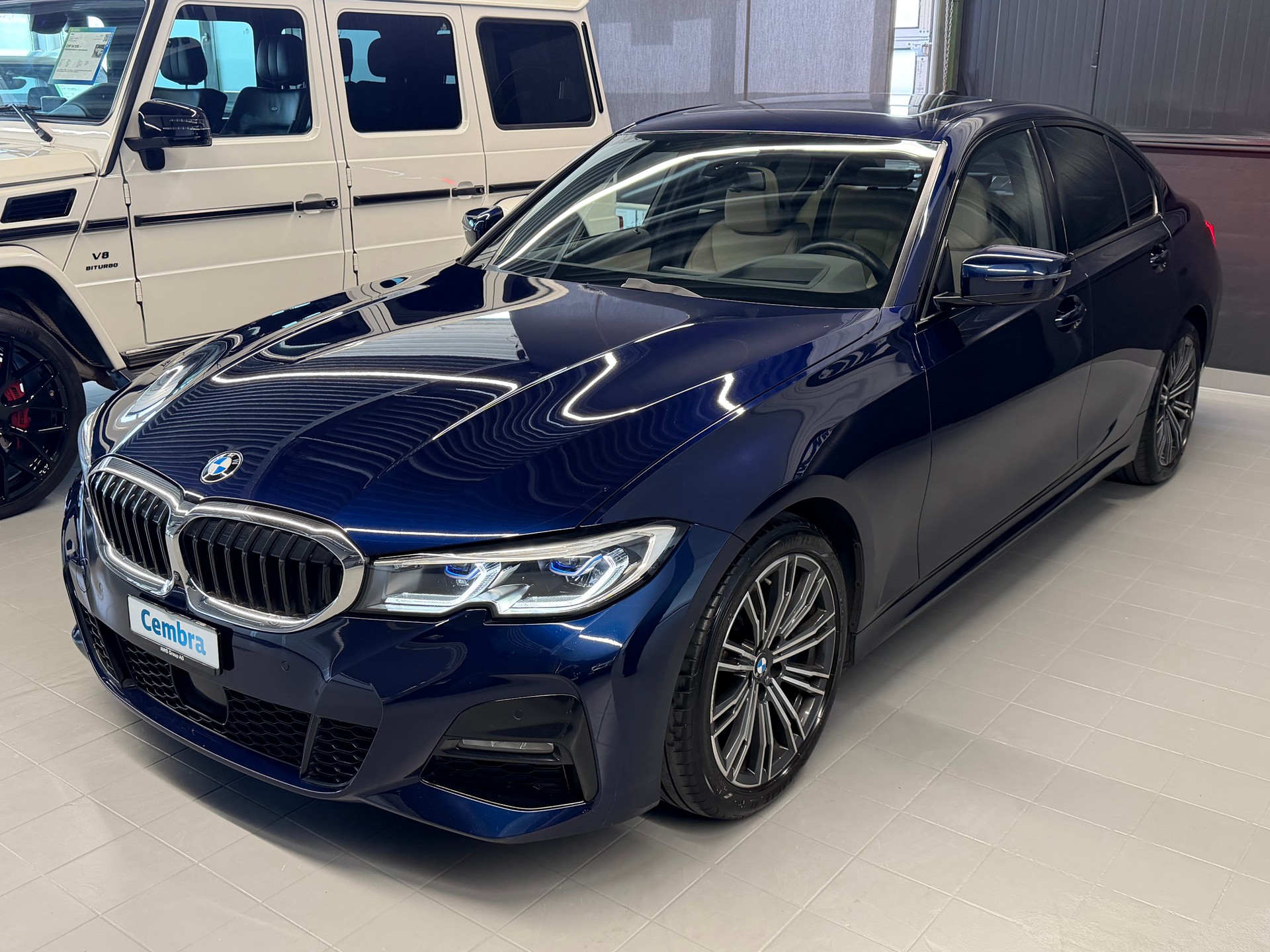 BMW 320d xDrive M Sport Steptronic-showroom-element-3