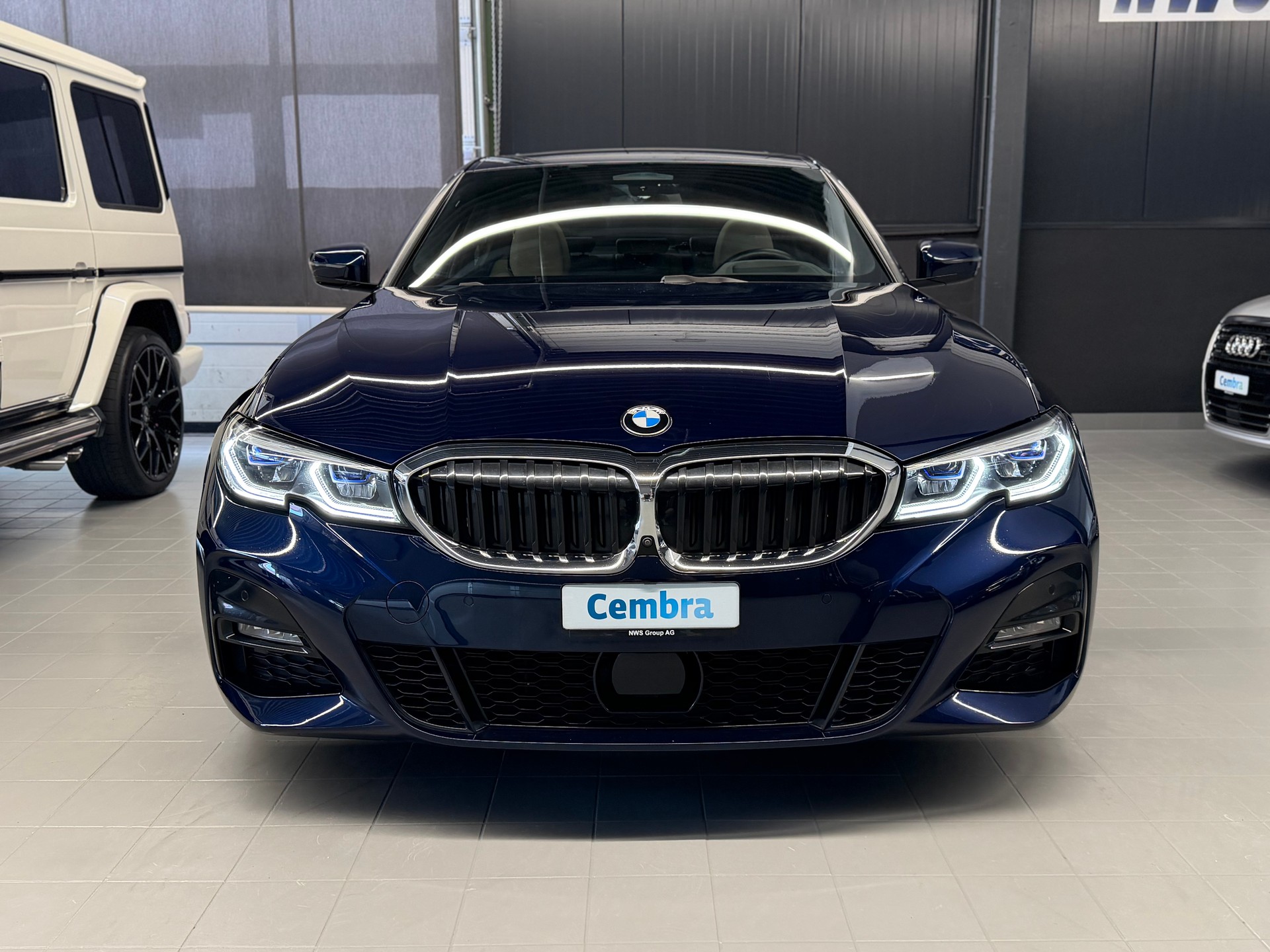 BMW 320d xDrive M Sport Steptronic-showroom-element-2