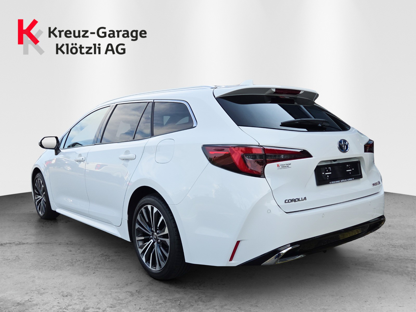 TOYOTA Corolla Touring Sports 2.0 HSD Trend e-CVT-image-4