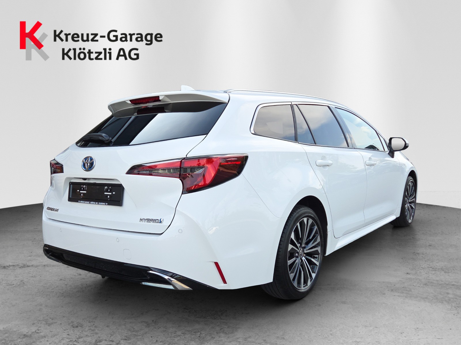 TOYOTA Corolla Touring Sports 2.0 HSD Trend e-CVT-image-2