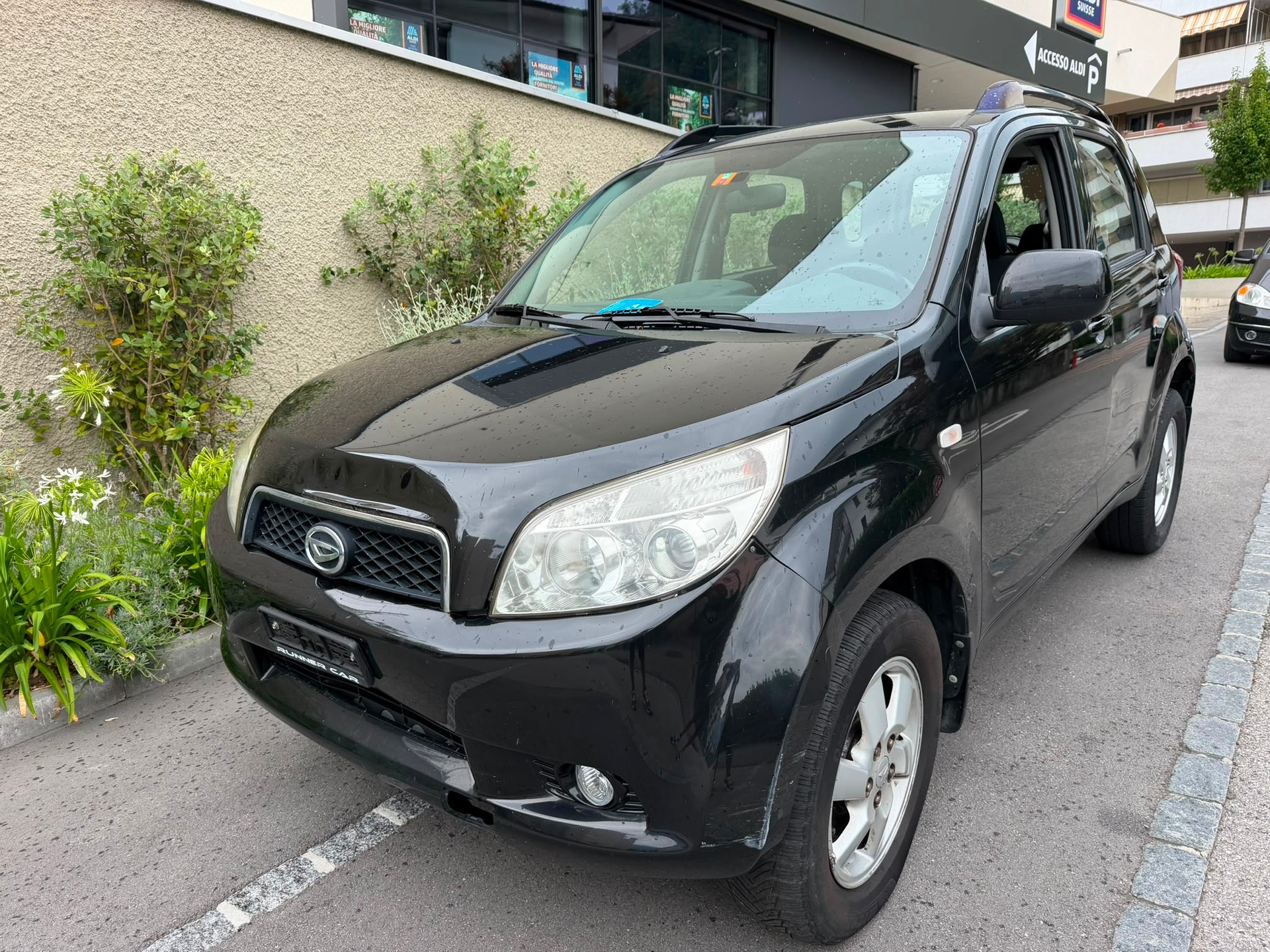 DAIHATSU TERIOS-image-1