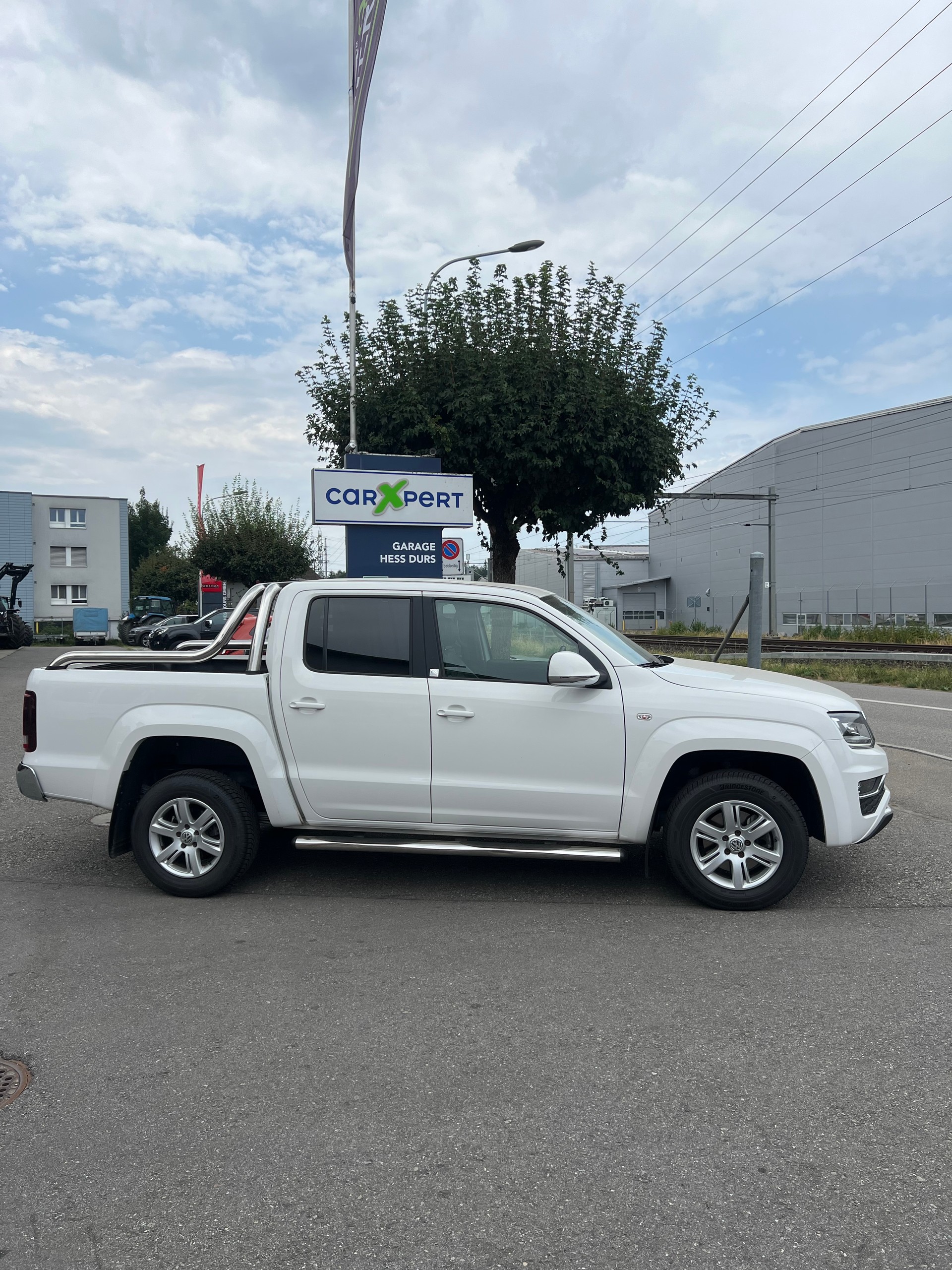 VW Amarok 3.0TDI Crossline 4Motion Automatic-image-2