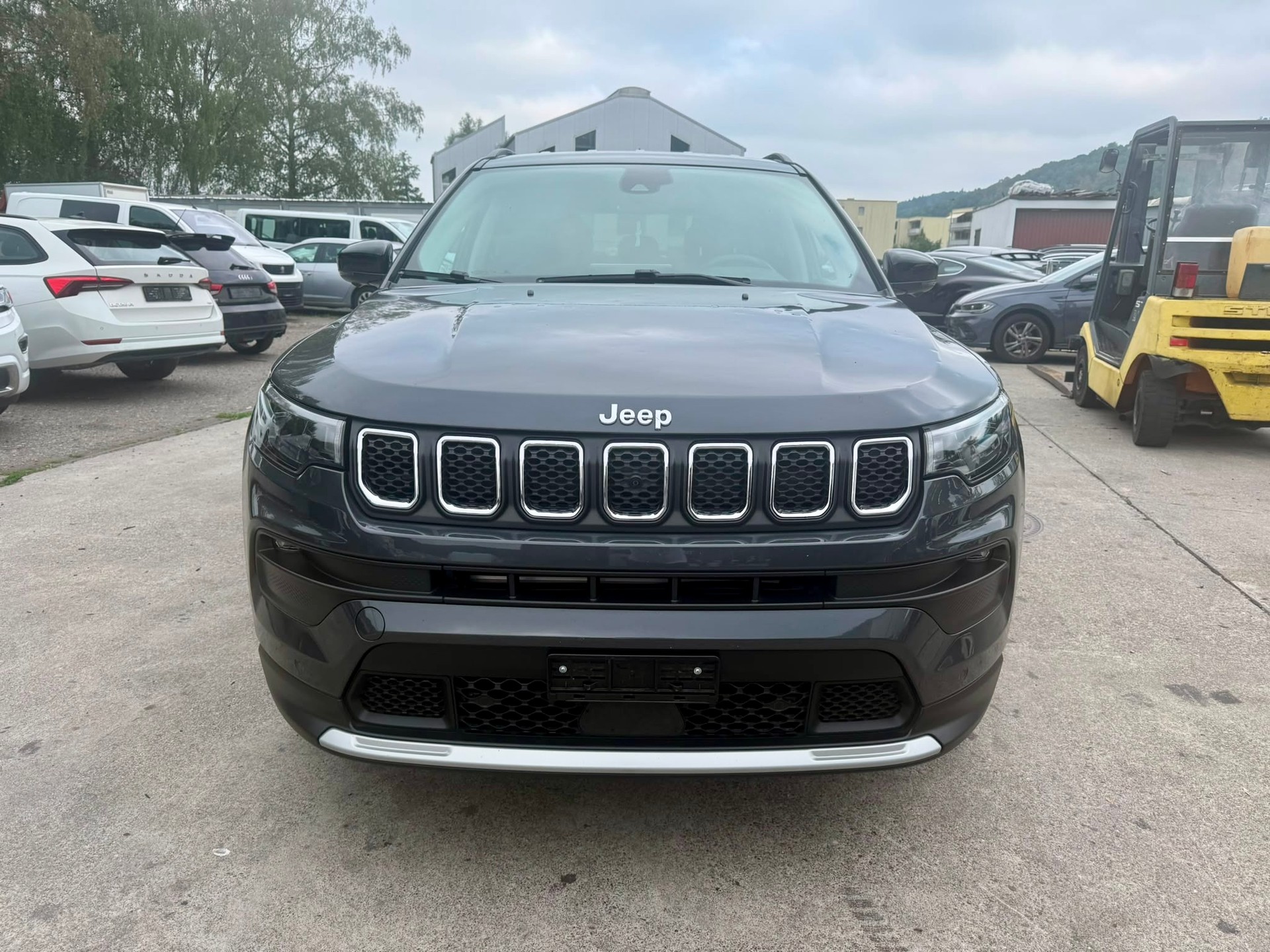 JEEP Compass 4x2 1.5 T MHEV Swiss Limited Plus-image-5