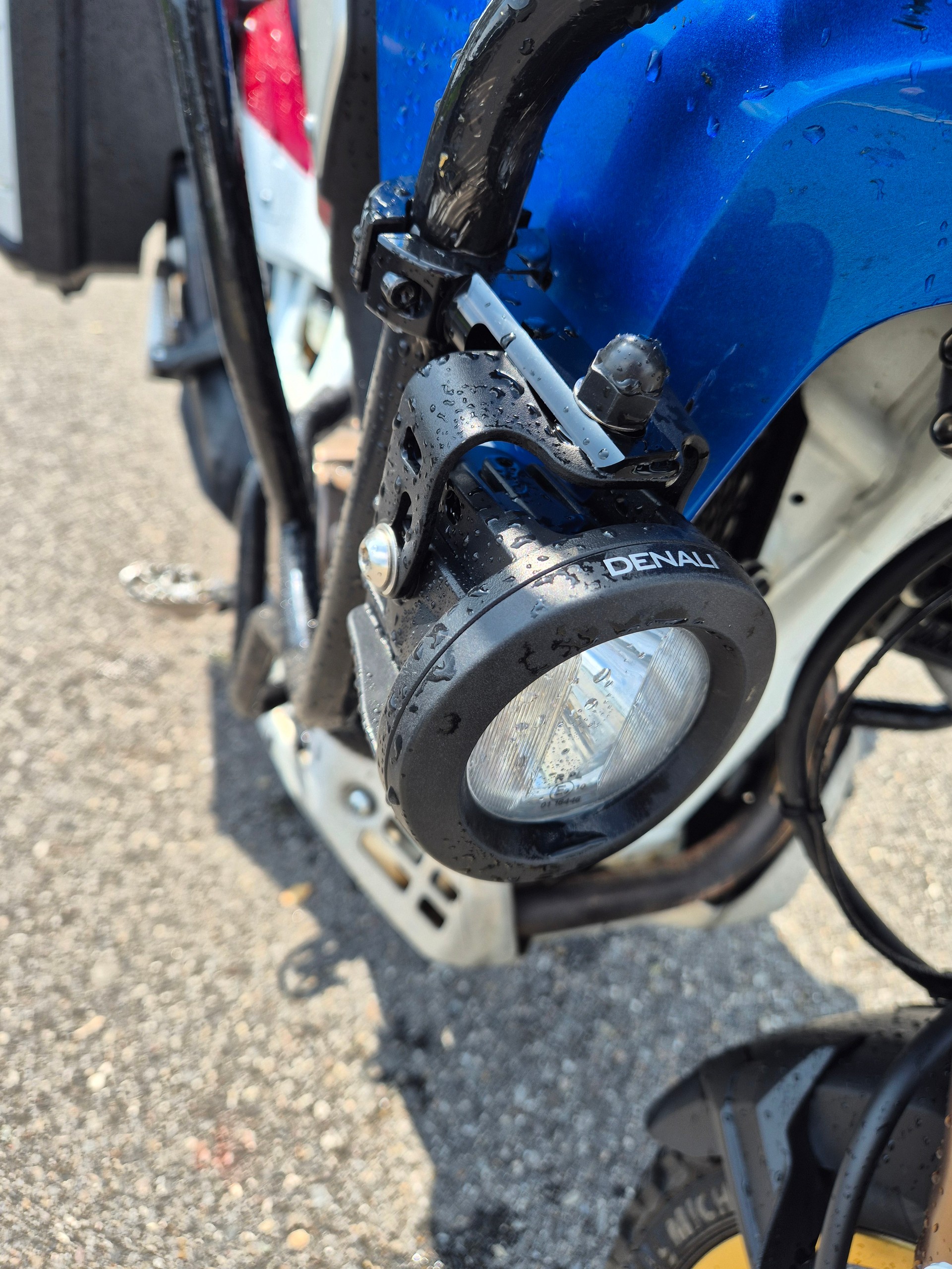 HONDA Africa Twin Adventure Sports CRF 1000A-image-1